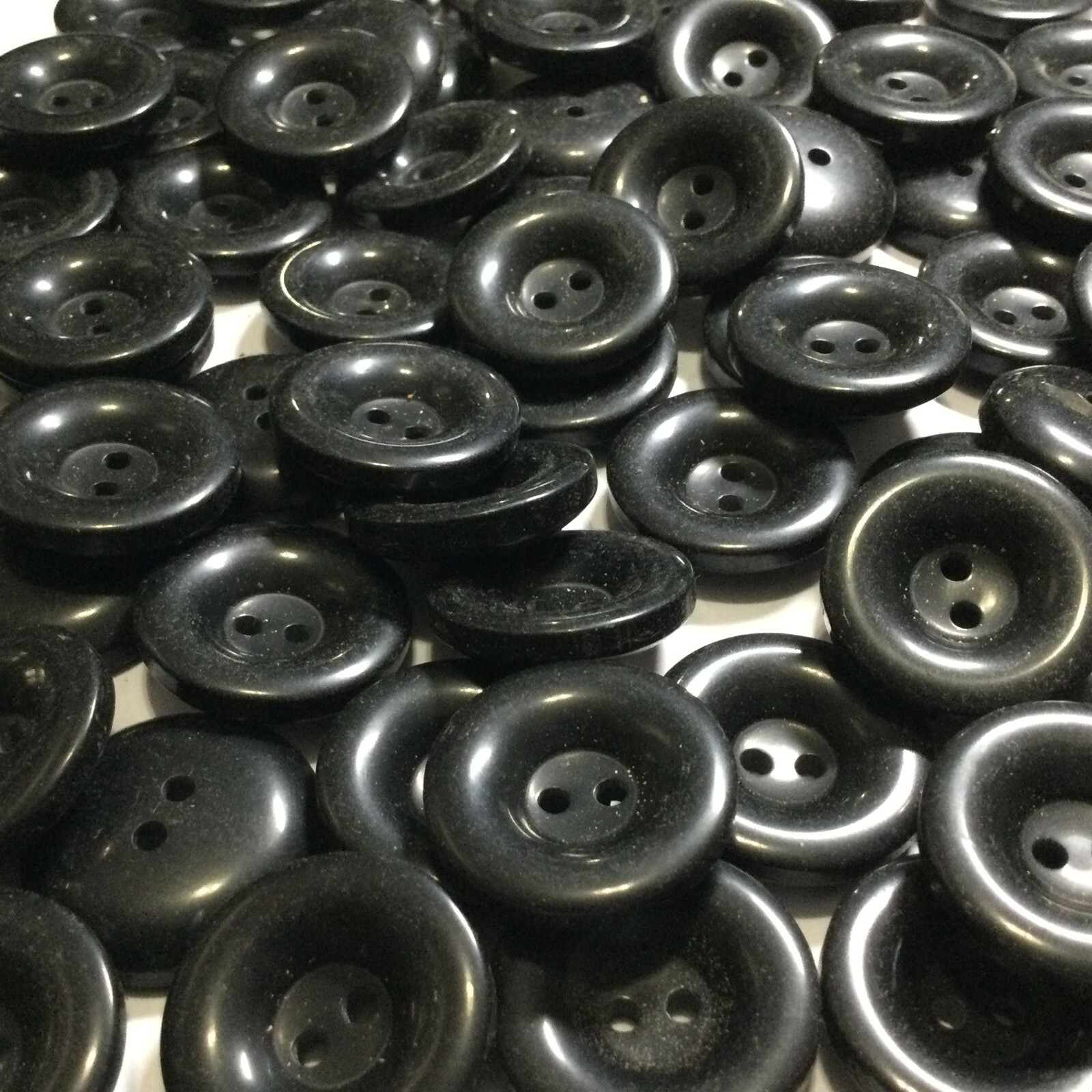 From Italy “Fat” Black “Bagel” Shape Classic & Clean Button 15mm 18mm 23mm 2hole