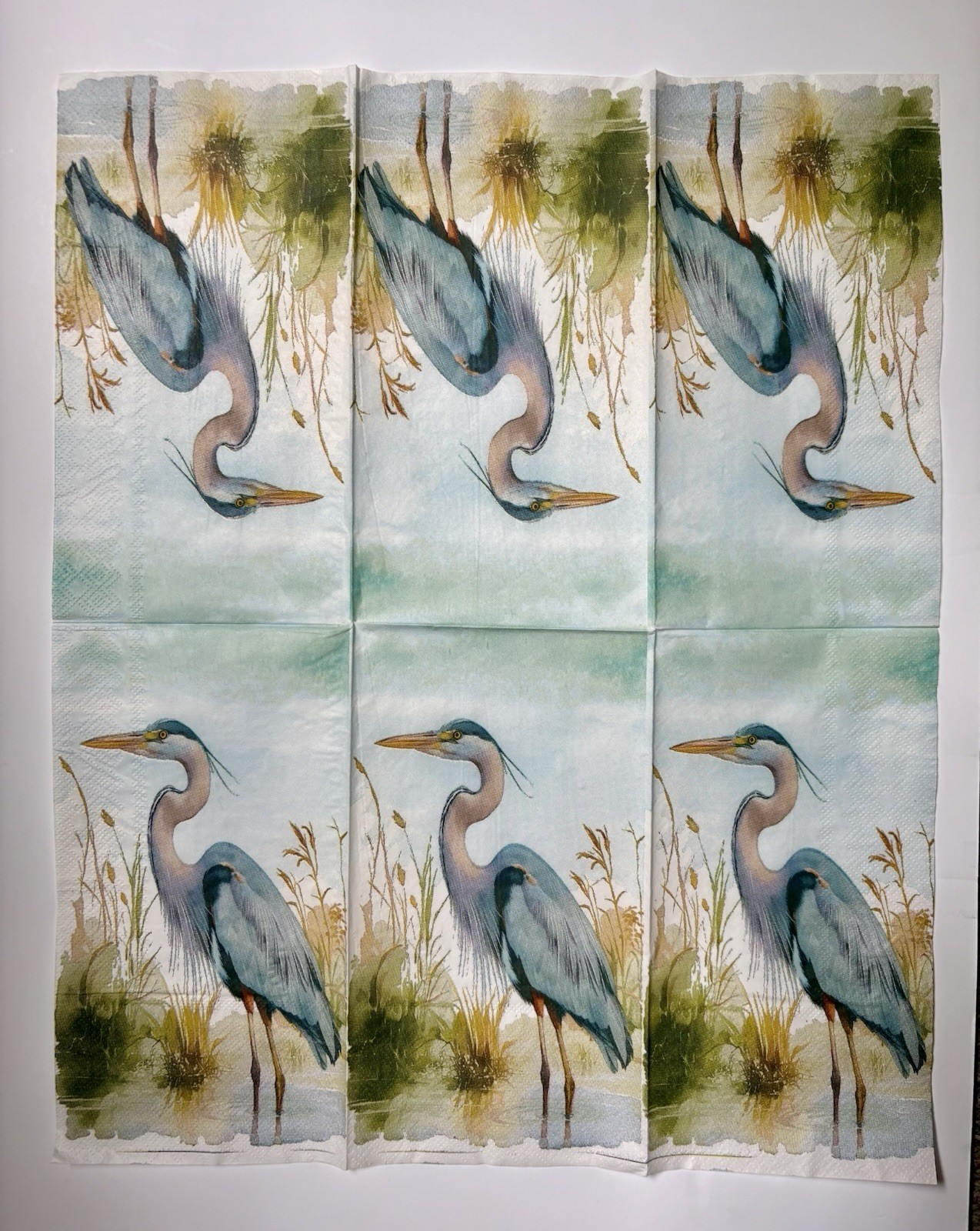 G-004 Blue Heron design decoupage guest napkins for decoupage, paper crafts