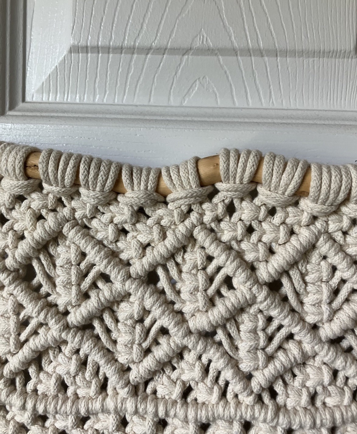 Macrame Wall Hanging Handmade Boho Ivory 13 X 23 Inches