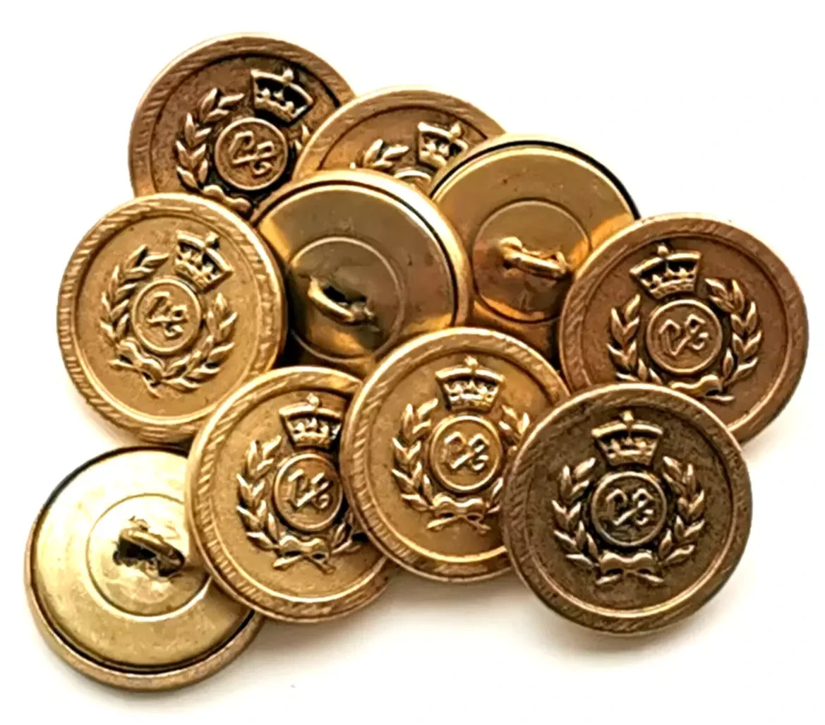 A 3. Lot of 10 ANTIQUE METAL BUTTONS (0.50 cts pcs) 22mm.