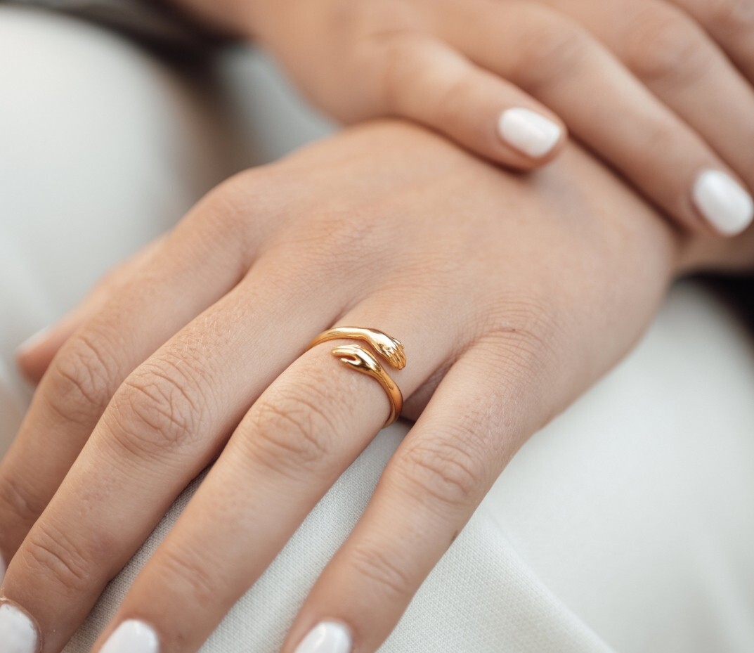 Gold Plated Hug Ring Adjustable Hands Couple Gift Promise Minimalist Jewelry