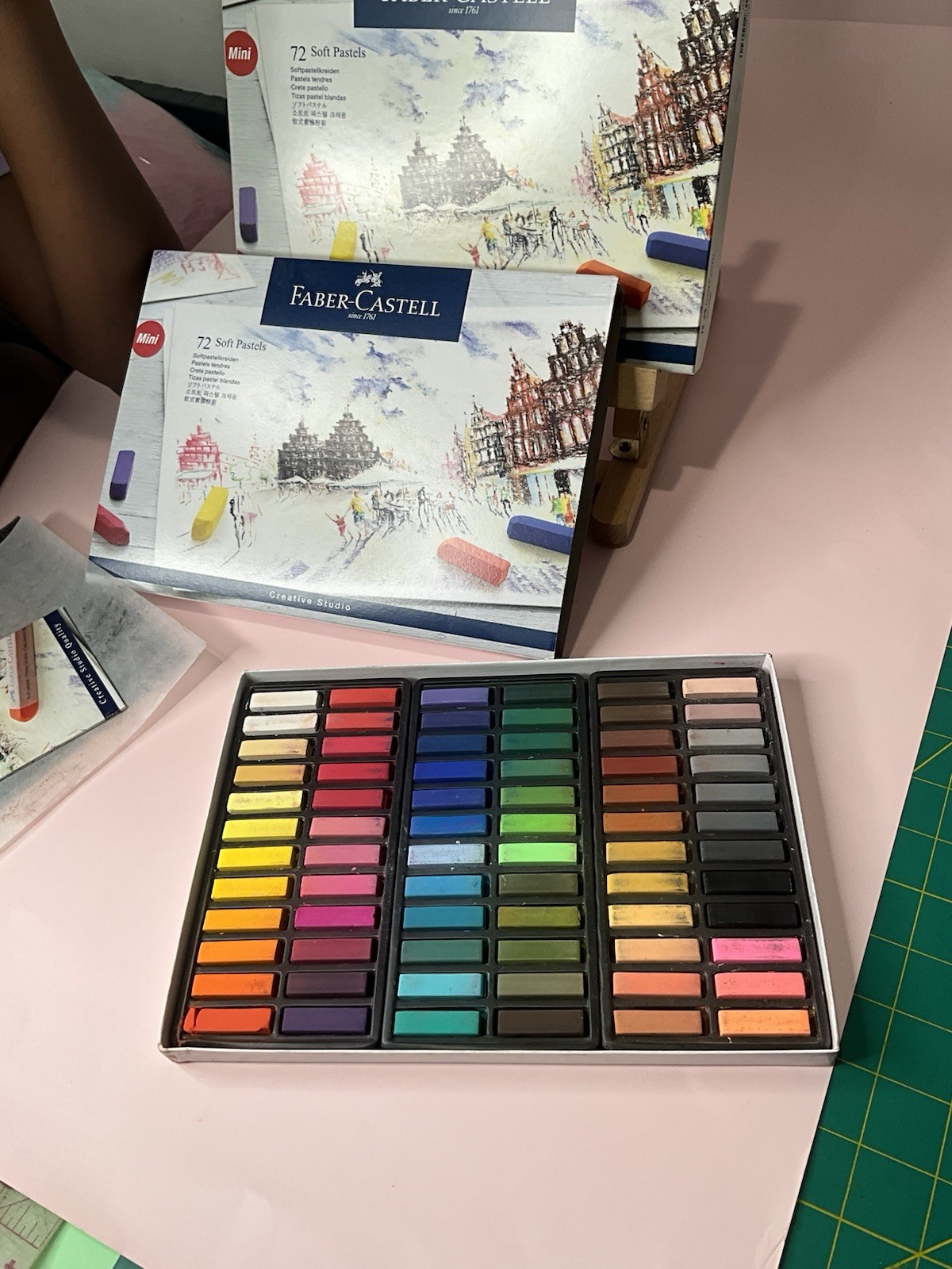 Faber-Castel FC128272 Creative Studio Soft Pastel Crayons (72 Pack), Assorted
