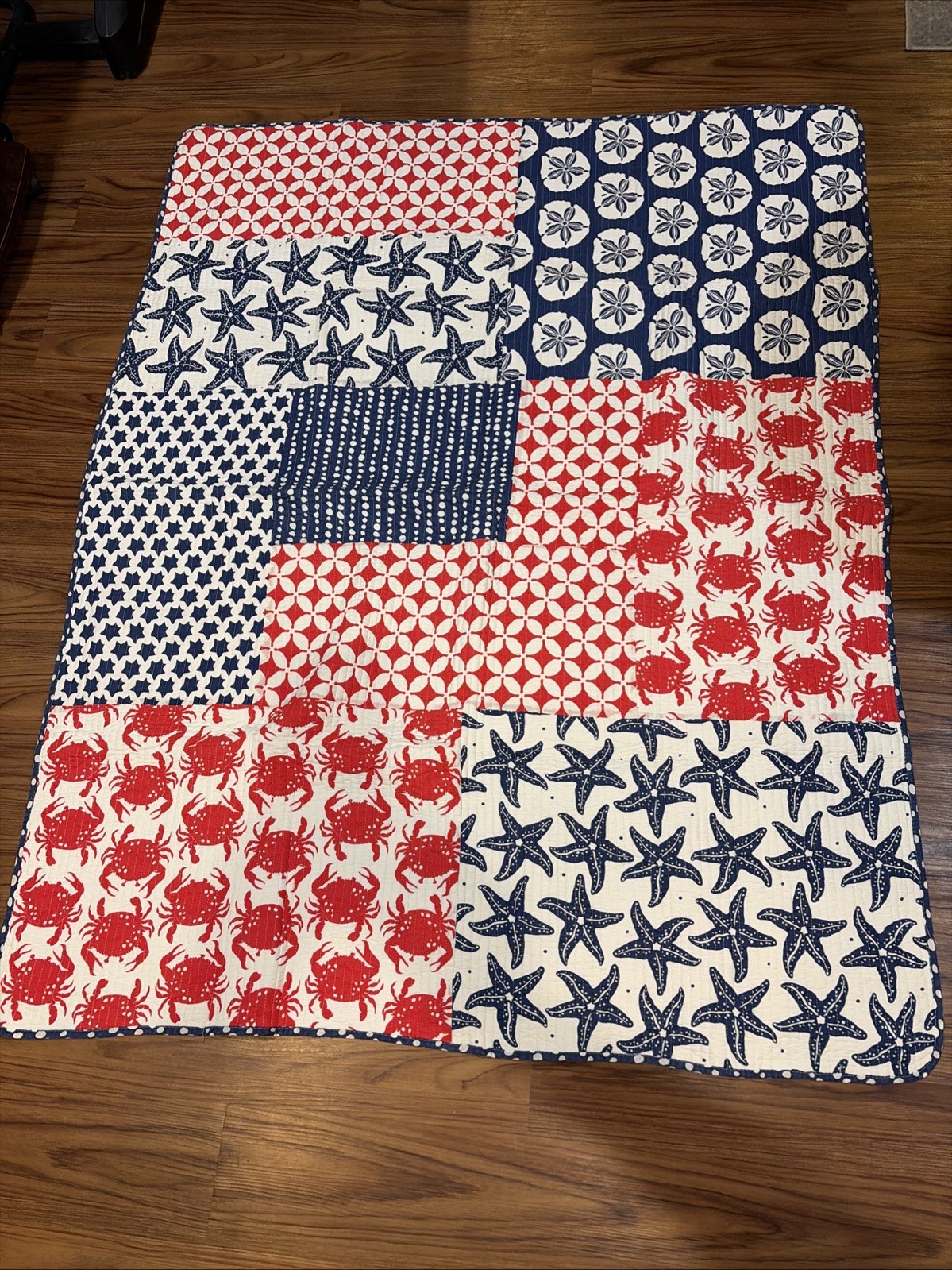 Nautical Patriotic Quilt Starfish Crabs Sand Dollars Red White Blue Beach Sea