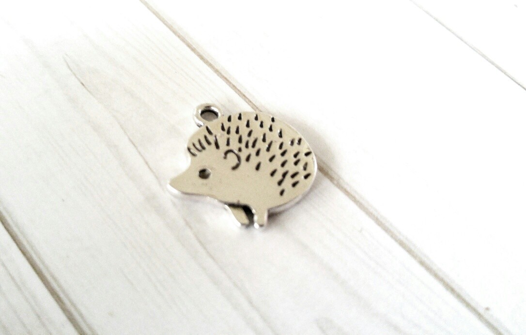 Hedgehog Charm Hedgehog Pendant Antiqued Silver Hedge Hog Charm Woodland Animal