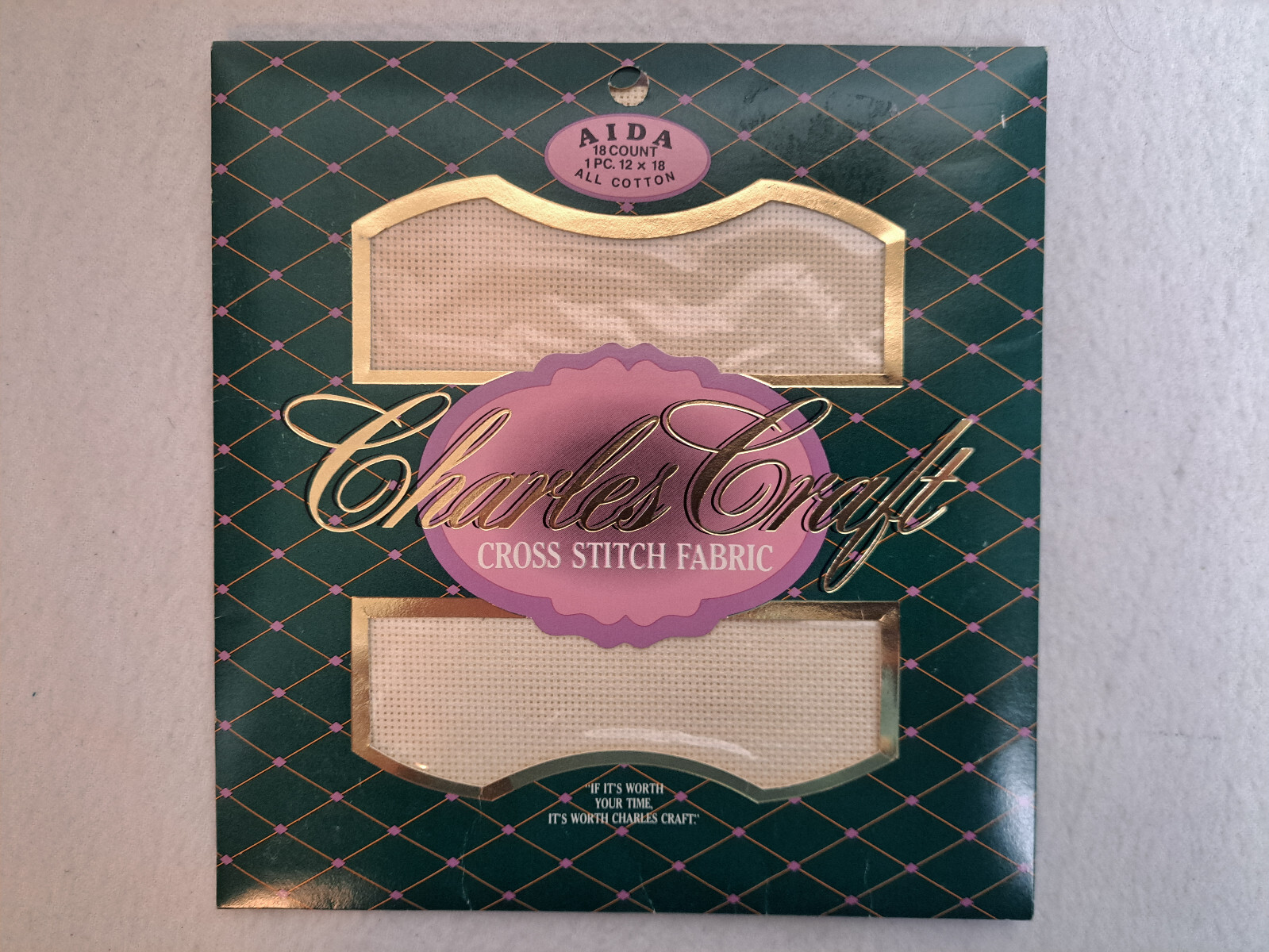 Charles Craft – Cross Stitch Fabric (18 Count Aida) – 12″ x 18″ – Natural