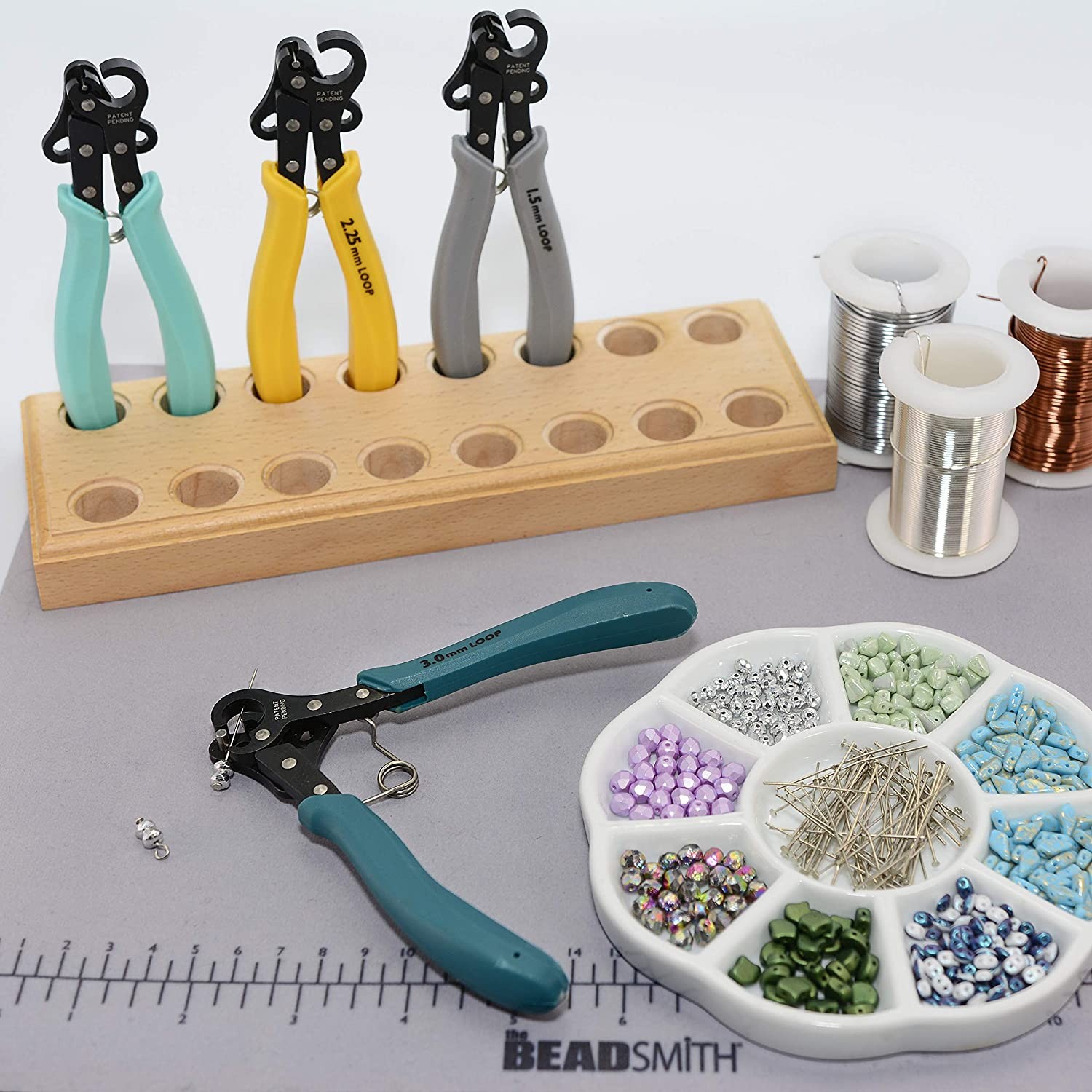 The Beadsmith tool one step big looper 2.25 mm