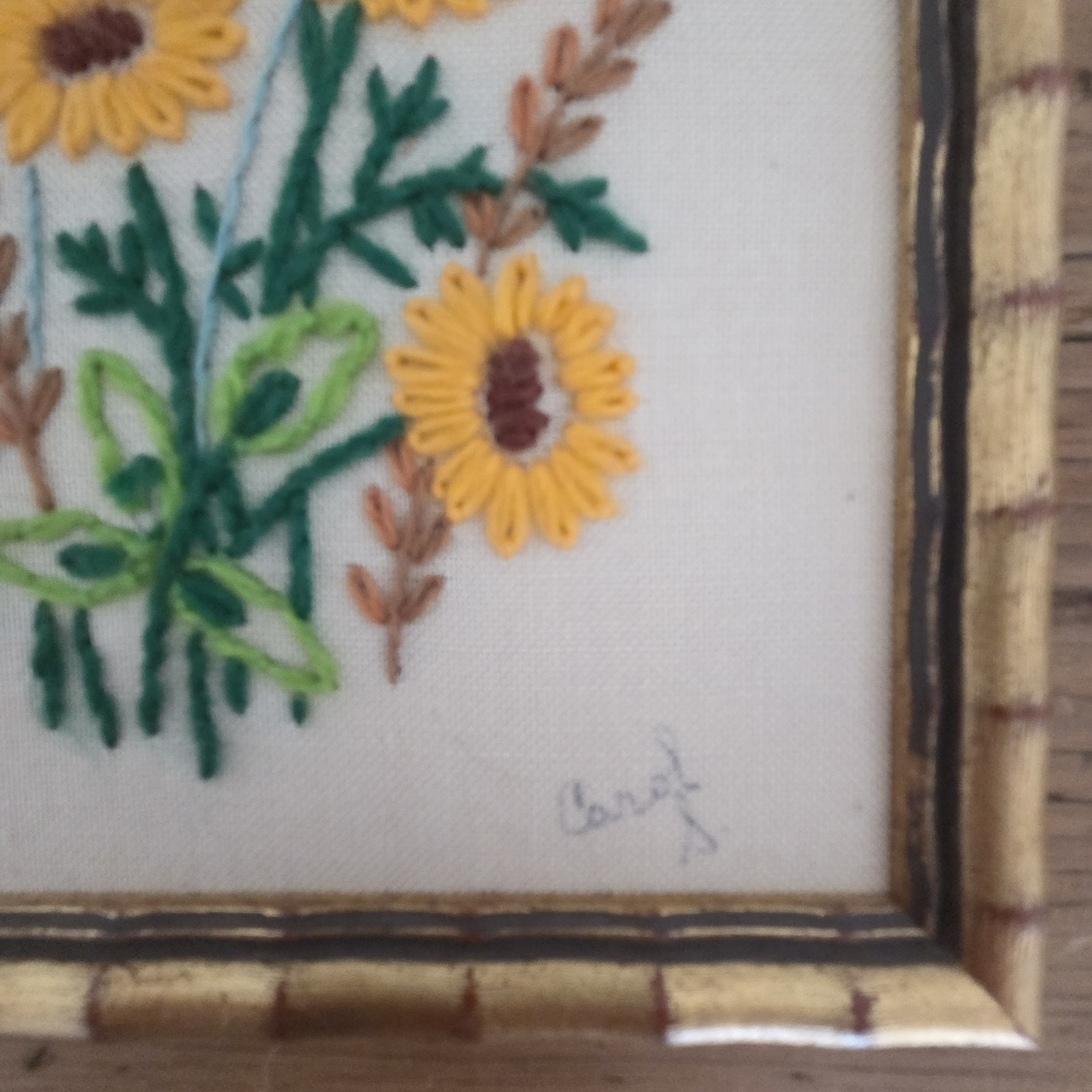 VTG Crewel Embroidery Wall Art Pair Flowers Faux Bamboo Gold Frame Grannycore