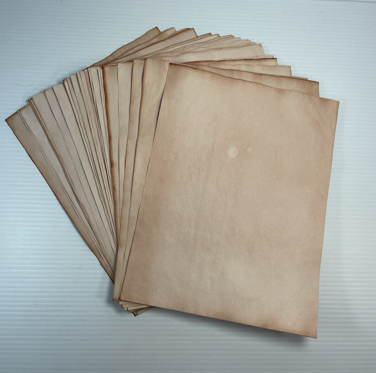 30 Avocado Dyed 8.5″x11″ Papers, Hand Dyed Papers, Junk Journal Supply
