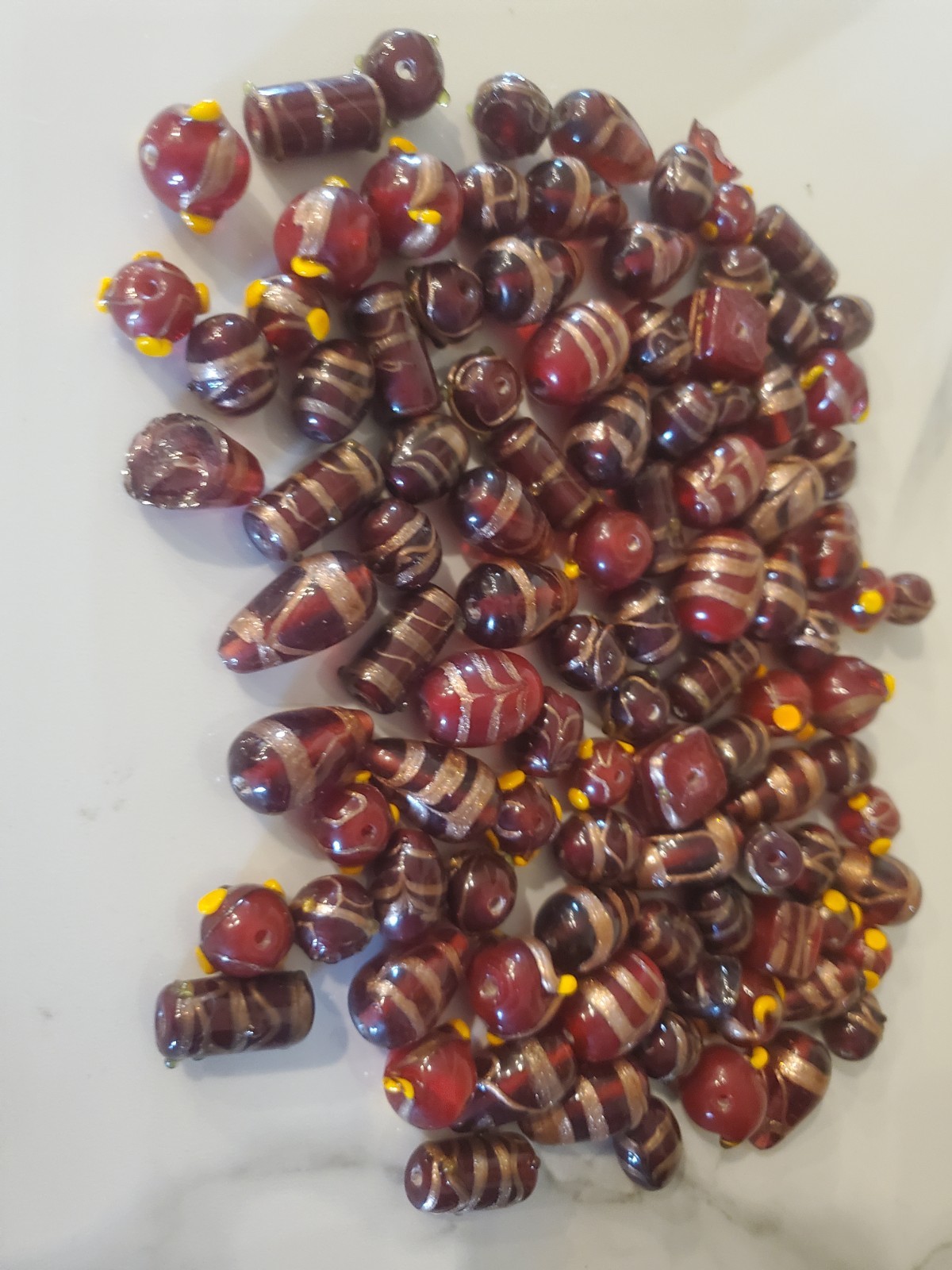 1 LB (Approx. 100 Pcs) Mixed Red & Gold Striped Lampwork Glass Beads