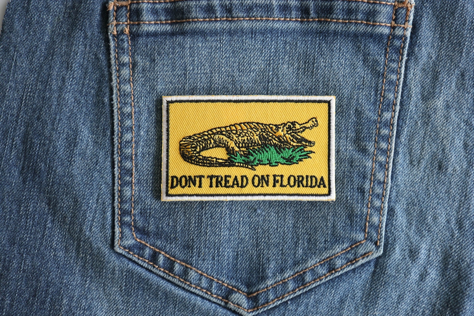 Don’t tread on Florida Small Gadsden Flag Patch- 3×1.75 inch – P7097