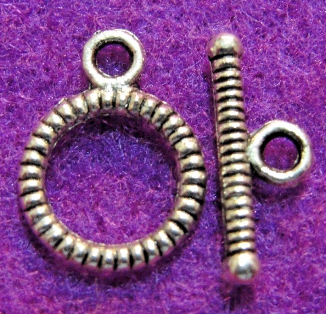 10Sets Tibetan Silver ROUND Toggle Clasps Hooks Connector Jewelry Finding C118
