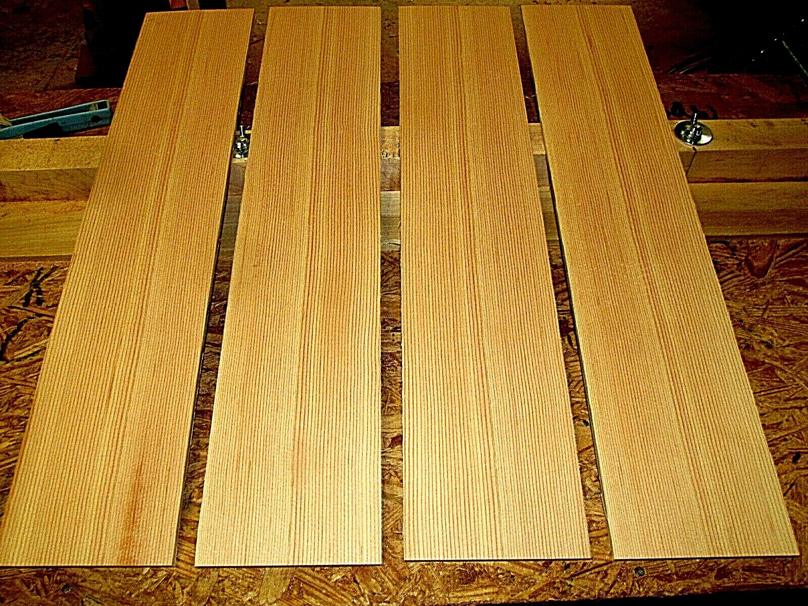 12 PIECES QUARTERED DOUGLAS FIR 24″ X 8″ x 3/16″