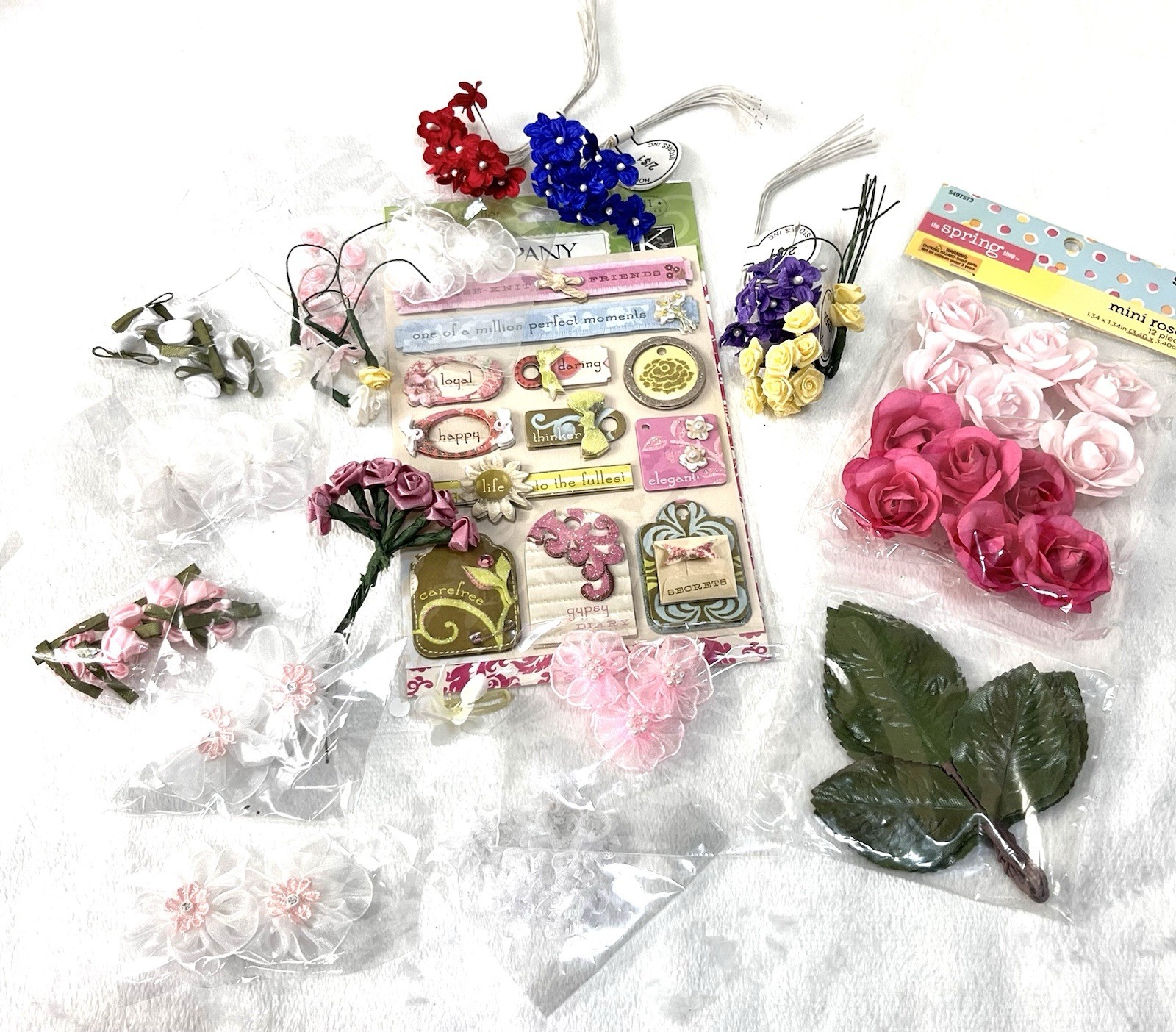 Craft Lot Floral Embellishments Roses Leaves Lace Scrapbooking Cardmaking Mixed