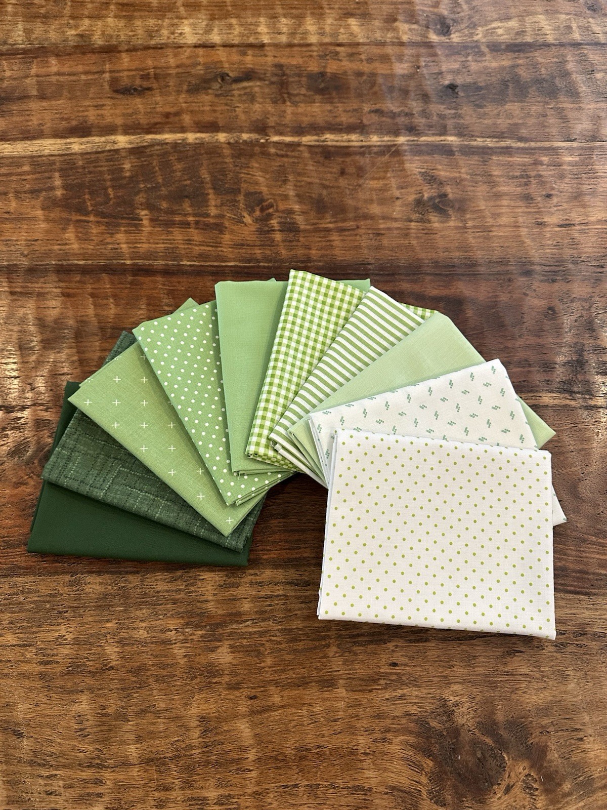 10 Fat Quarters Bundle Riley Blake Basics Green Quilt Cotton