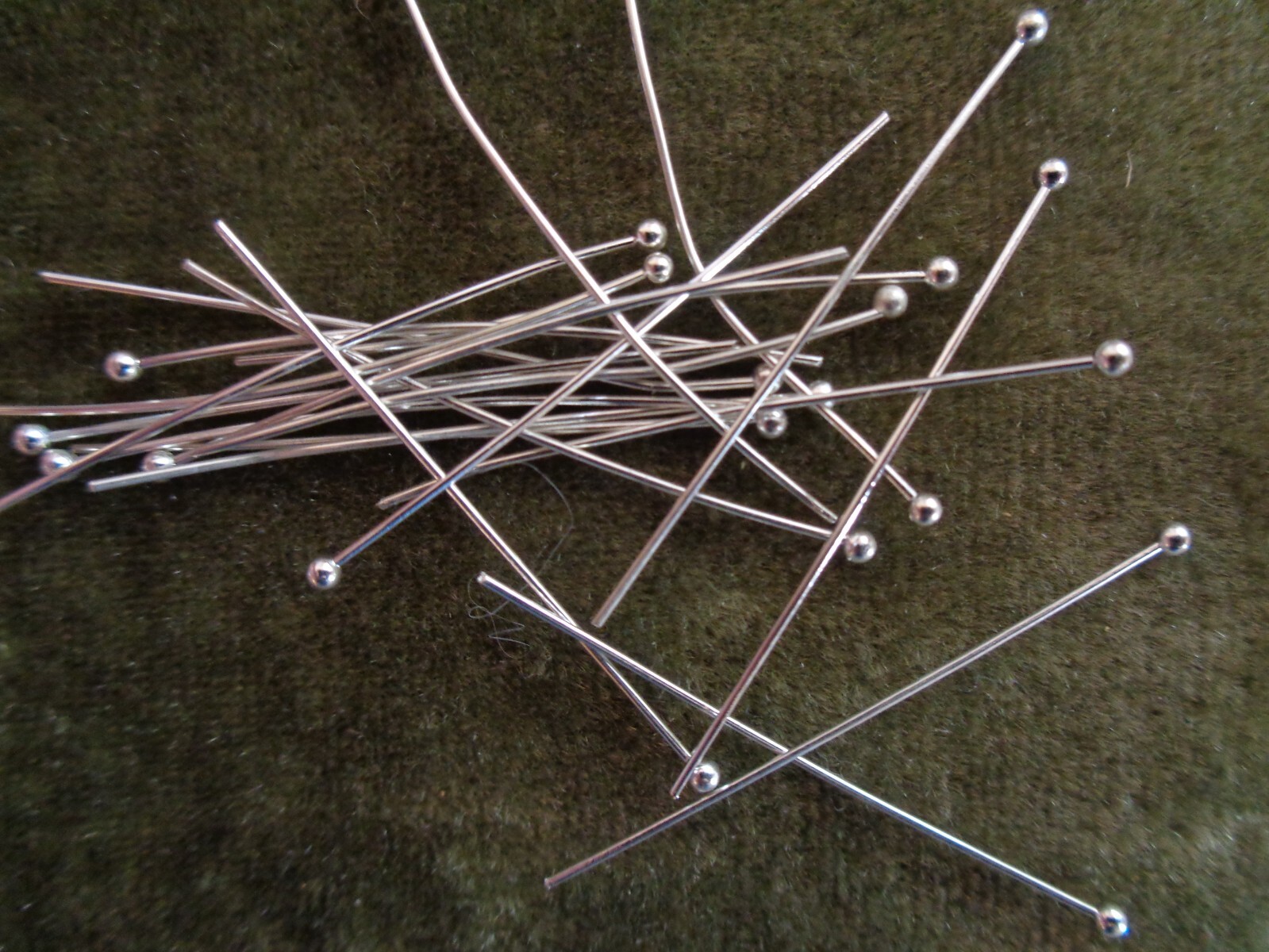 Head pin, sterling silver, 1-1/2 inches with 1.5mm ball, 24 gauge.
