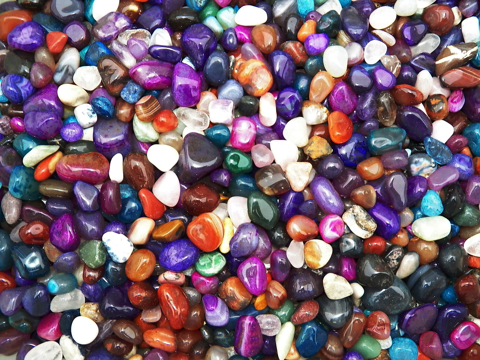 2000 Carat Lots of Size #5 Tumbled Polished Gemstones + A FREE Faceted Gemstone