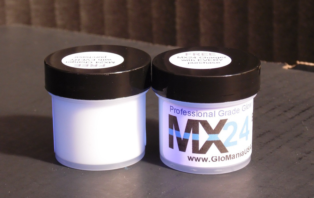BLUE MX24 Extreme Glow in the Dark Paint Day Invisible 2oz