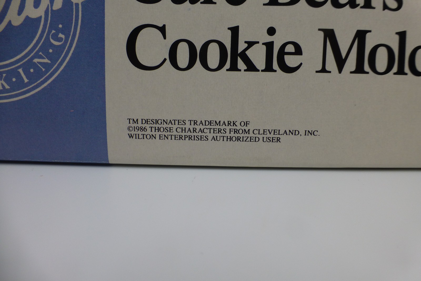 Vintage 1986 Wilton Care Bears Aluminum Cookie Mold Pan 12-Cavity Retro NEW F3
