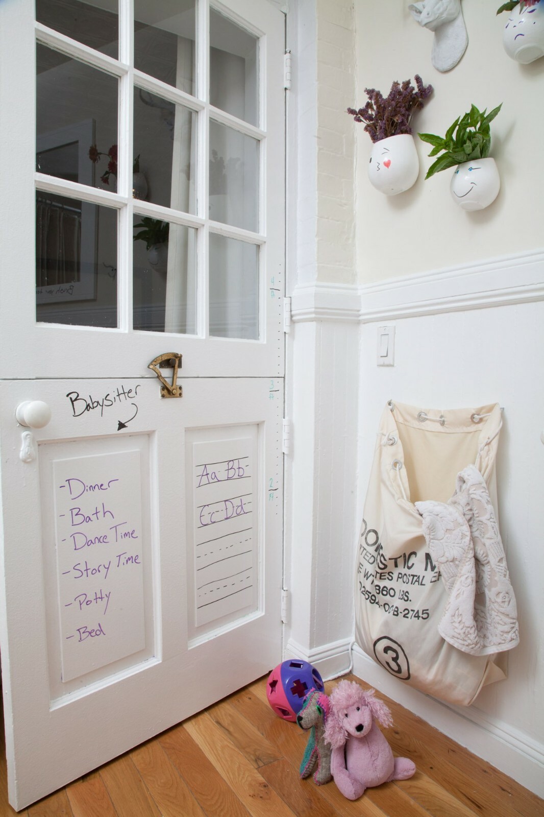 Crayola Take Note! Dry-Erase Wall Paint 20 Sq Ft Clear Residential Grade Amazing