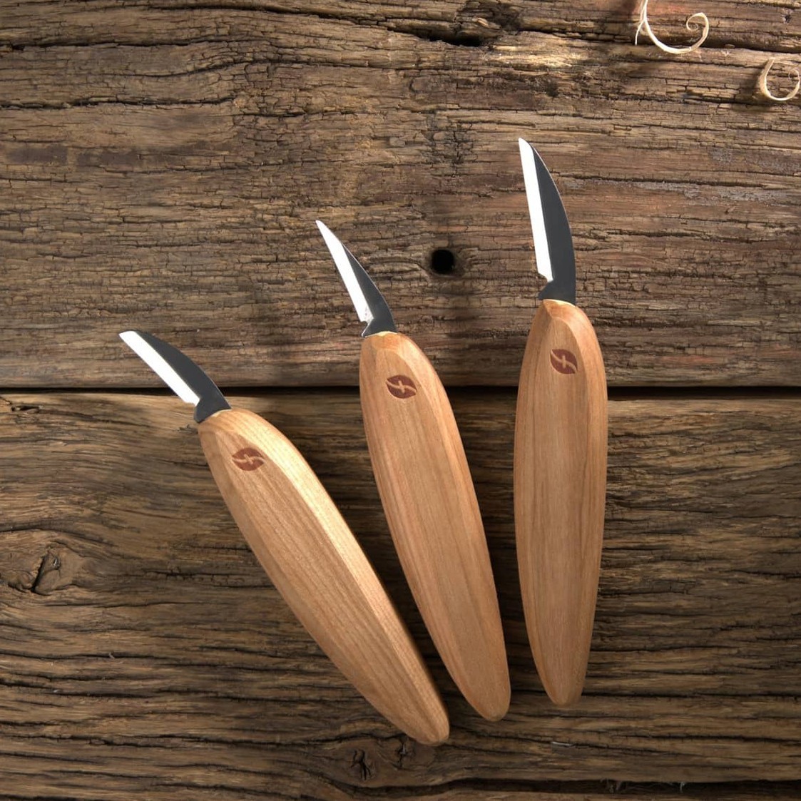 Flexcut Premium Knife Starter Set 1095 Carbon Steel Blades Cherry Wood Handles