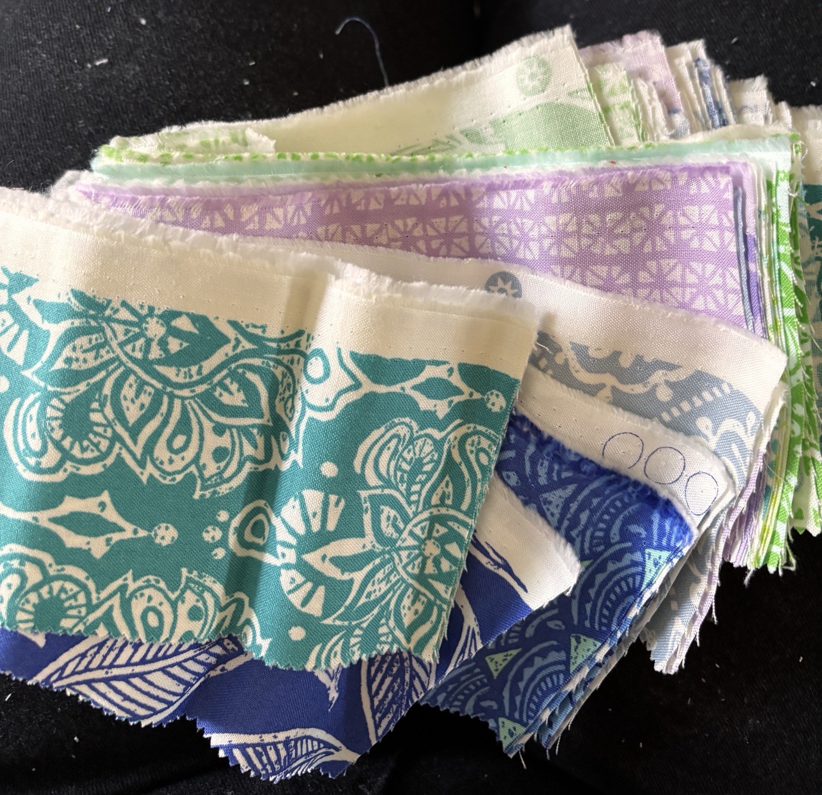 29 Strips Hand Cut Prints (some With Selvidges) Should Be Cut To 1.5”