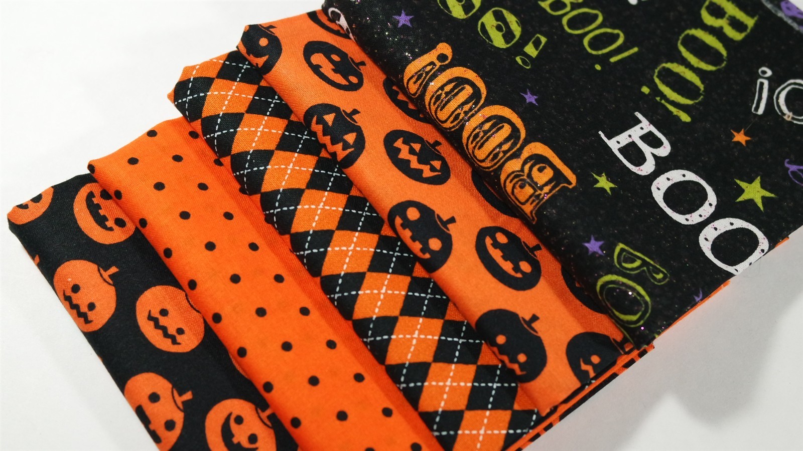 Black Orange Pumpkin Polka Dot Bat Halloween Quilt Primitive Fabric Scrap Lot
