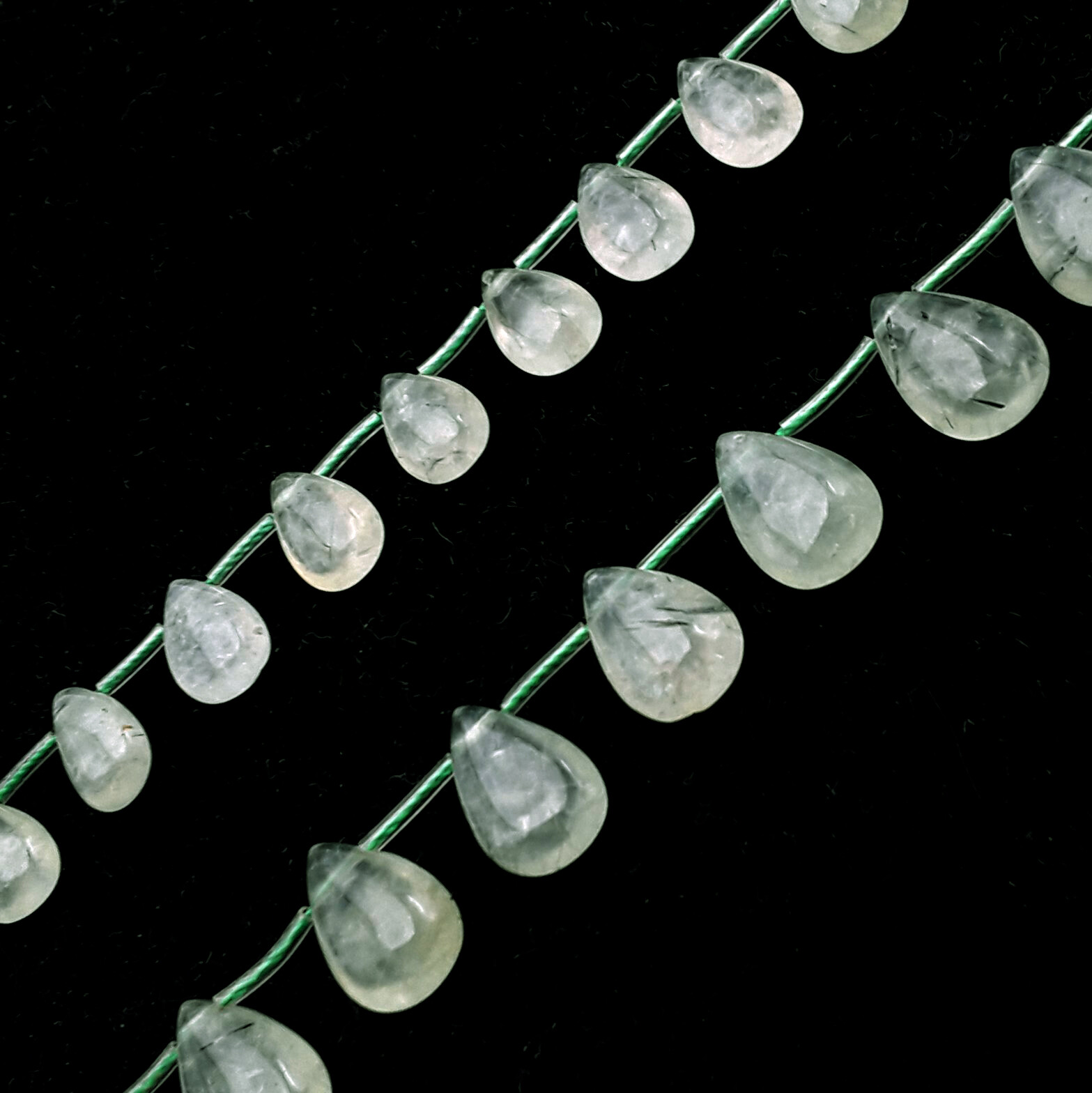 Natural Green Prehnite Smooth Teardrop Top Drill Beads 8x12mm 10x15mm 15.5″ Strd