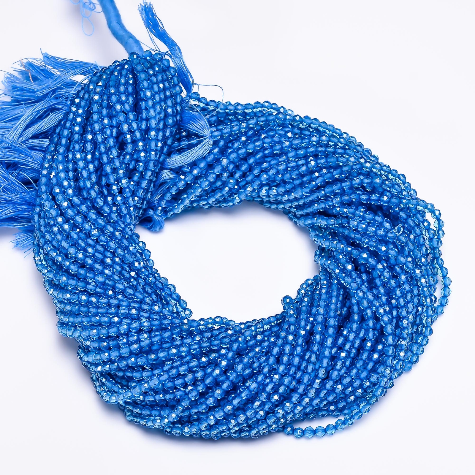 Swiss Blue Quartz Gemstone Round Shape Faceted Beads 3X3 mm Strand 13″ GB326