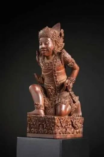 HAND CRAFTED BALINESE INDONESIAN STATUE GOOD MATERIAL