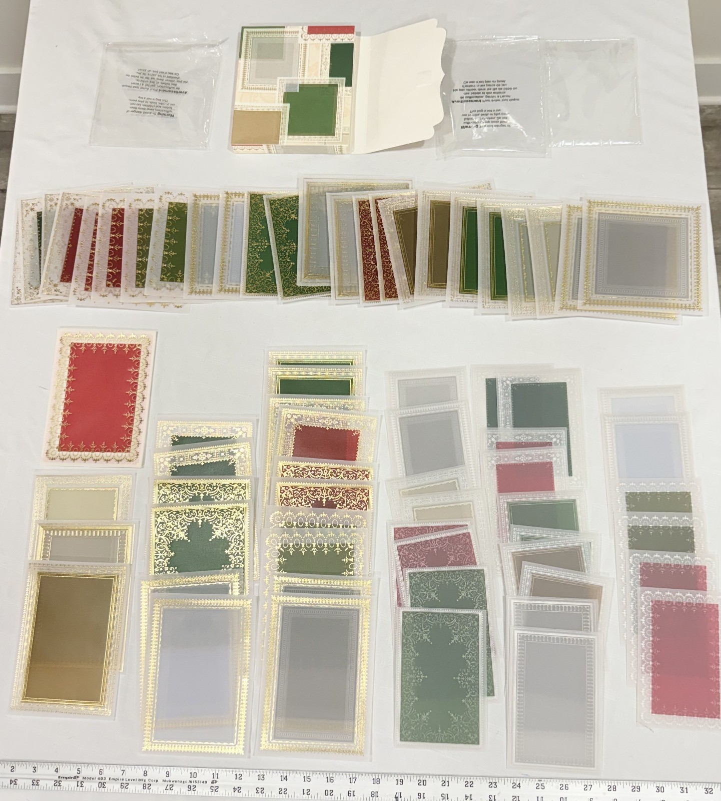 Original 2022 Anna Griffin Item # AG1130 “VELLUM LAYERS CHRISTMAS” 67-Pcs w/ Box