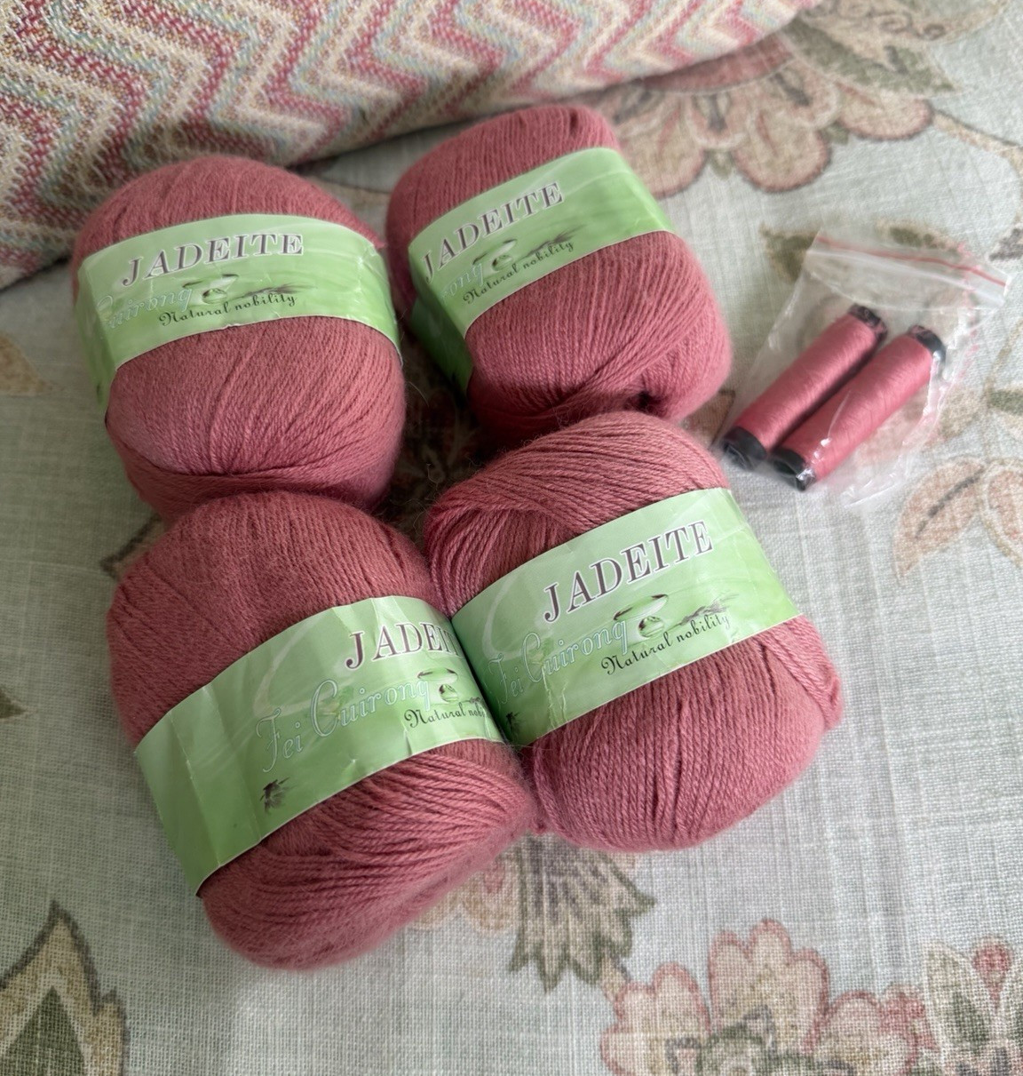 Mohair JADEITE Fei Guirong Pink Plain Yarn Skein Lot, 2 Fine/Sport Weight