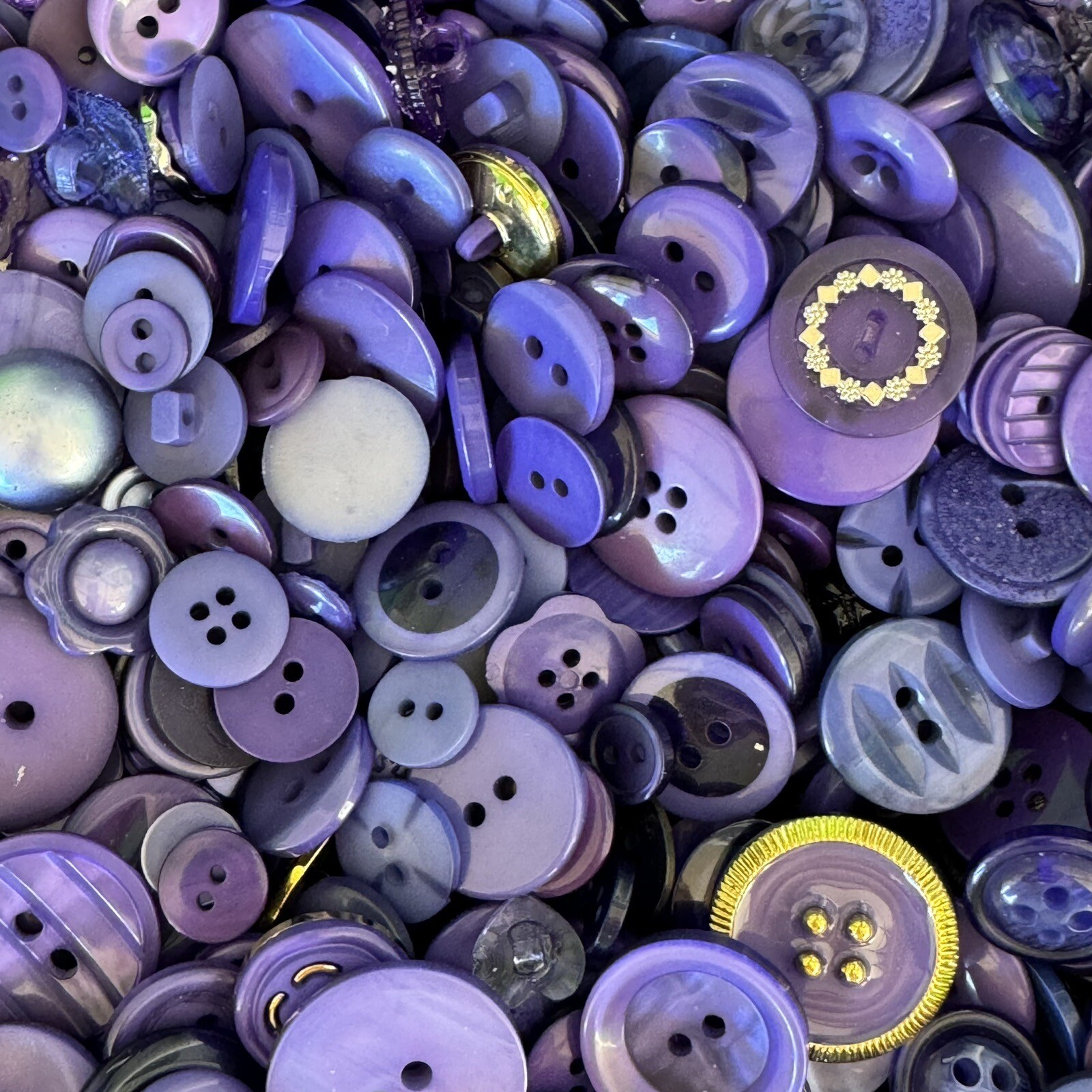 Incredible Mixed Lot Of Dyed PURPLE Premium Buttons All Sizes For Embellishments