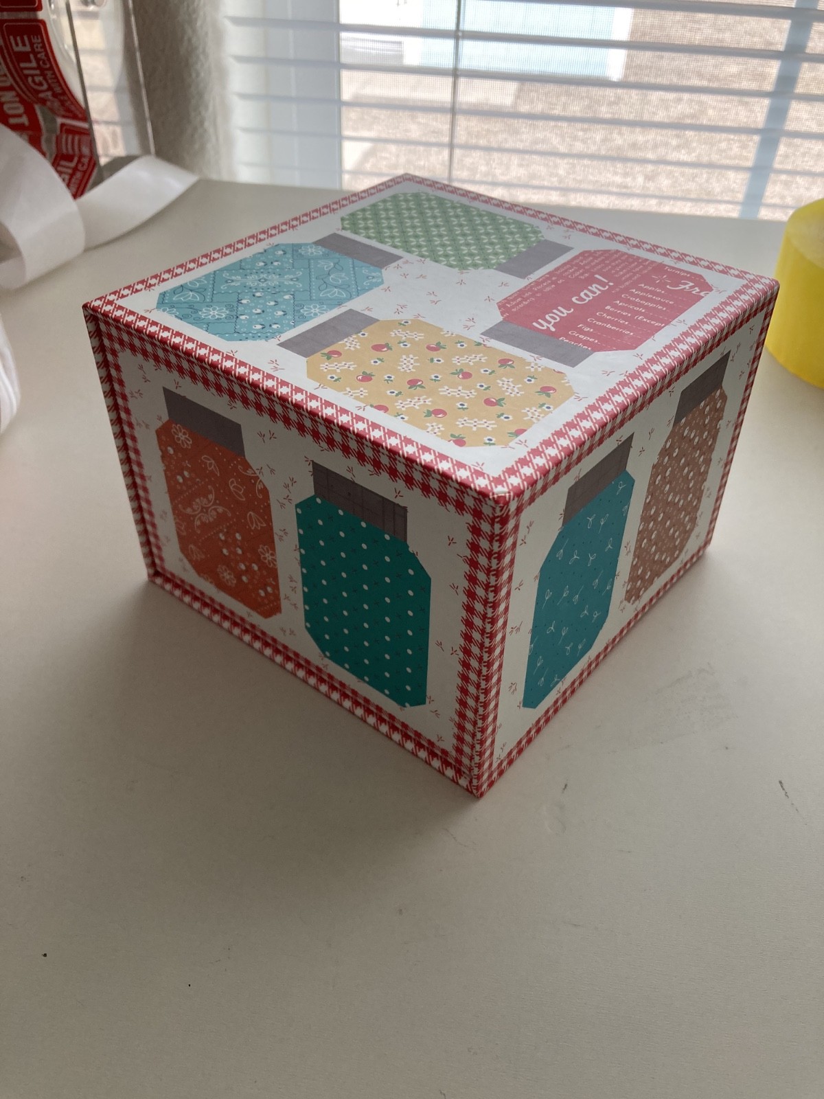 Yes You Can! Table Runner Boxed Quilt Kit 17″ x 57″ by Lori Holt