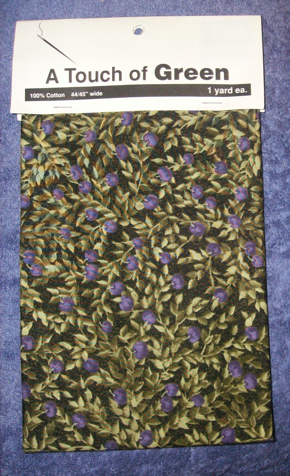 GOLD METALLIC MYLAR POLYESTER FABRIC 3 2/3 YARDS EASY CARE NEW
