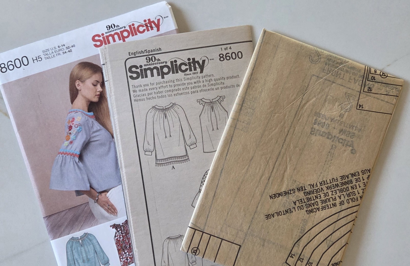 Simplicity Pattern 8600 Pullover Tops Bell Sleeve Misses Size 6 8 10 12 14 UNCUT