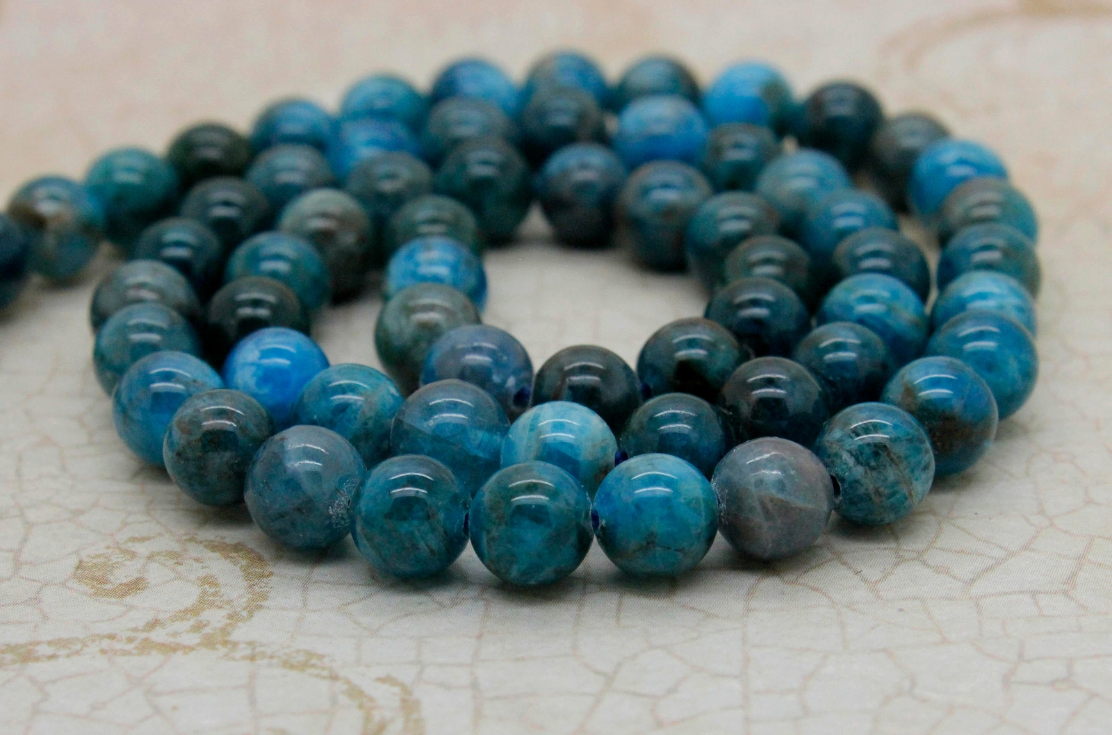 Natural Apatite Smooth Polished Round Sphere Ball Gemstone Mala Beads PG23