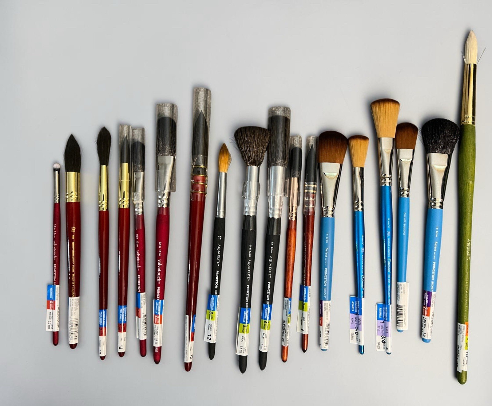 Assortment of 17 Professional Mop Brushes-Brand New
