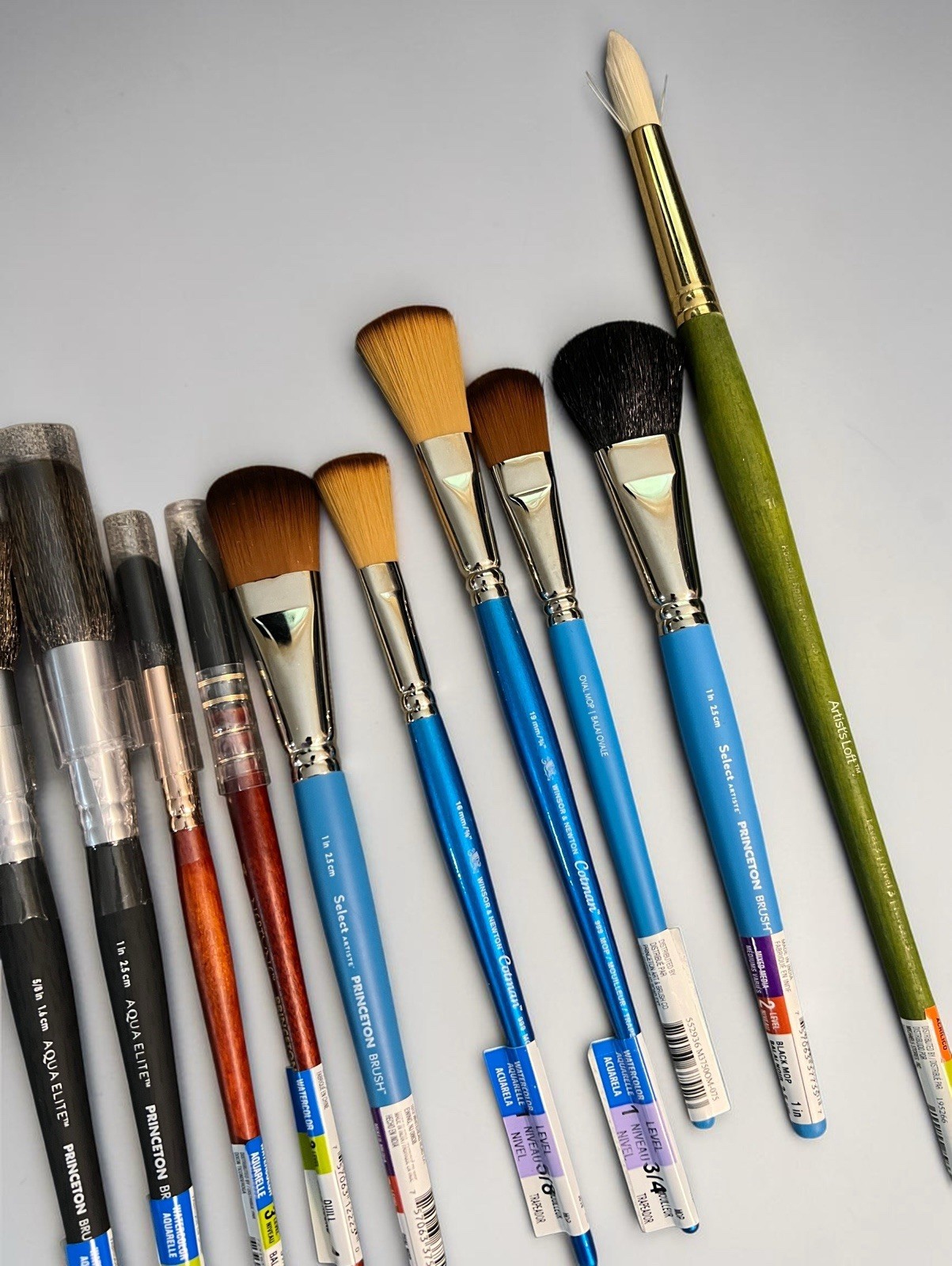 Assortment of 17 Professional Mop Brushes-Brand New
