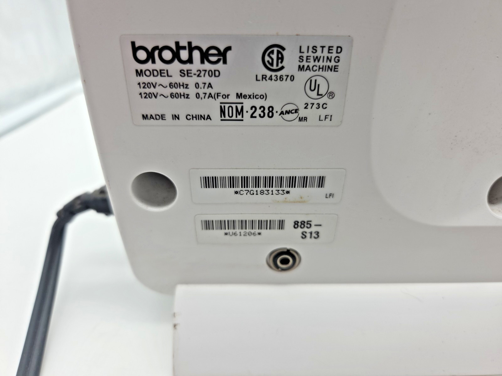 Brother SE-270D Computerized Sewing Embroidery Machine Powers On UNTESTED PARTS