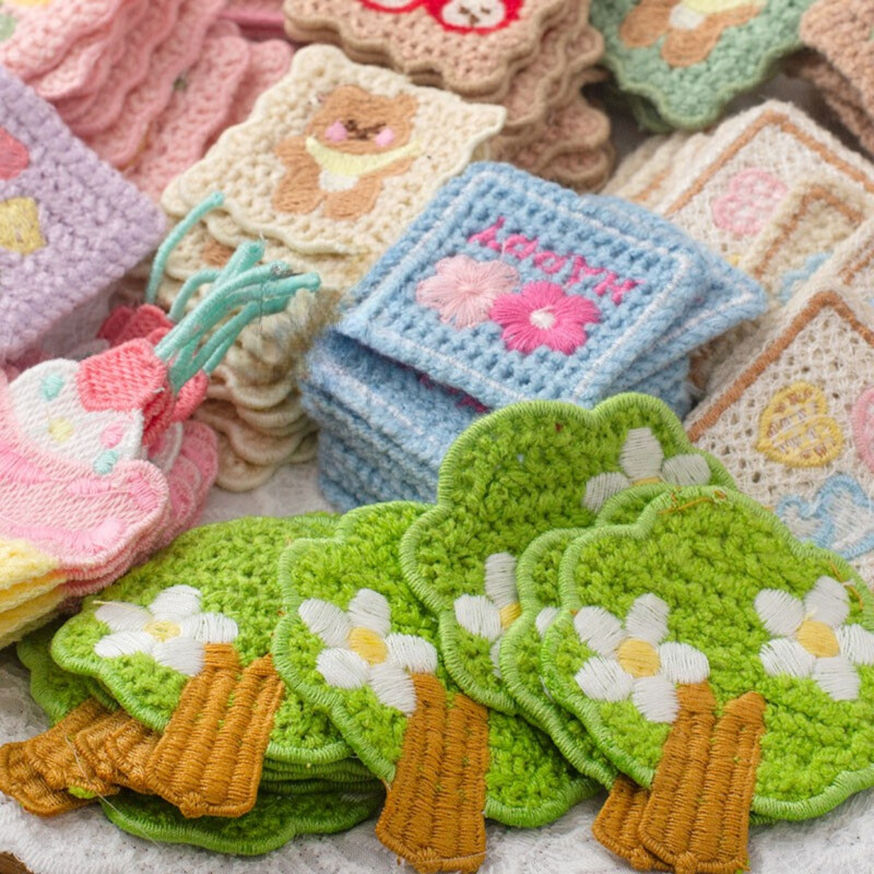 1pcs DIY Cute Embroidery Patches Clothing Bags Appliques Decorative Accessories