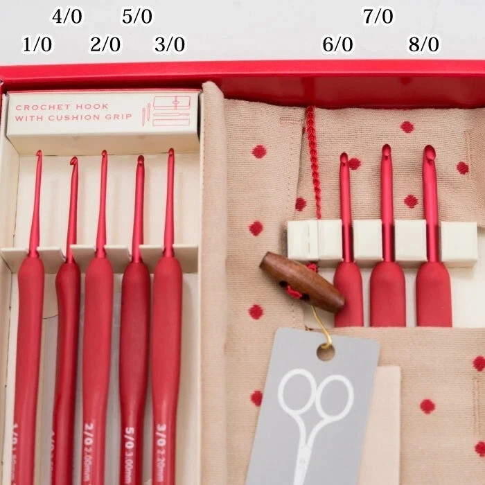 ETIMO Red Crochet set red crochet hook with cushion grip Tulip TED001 Japan NEW