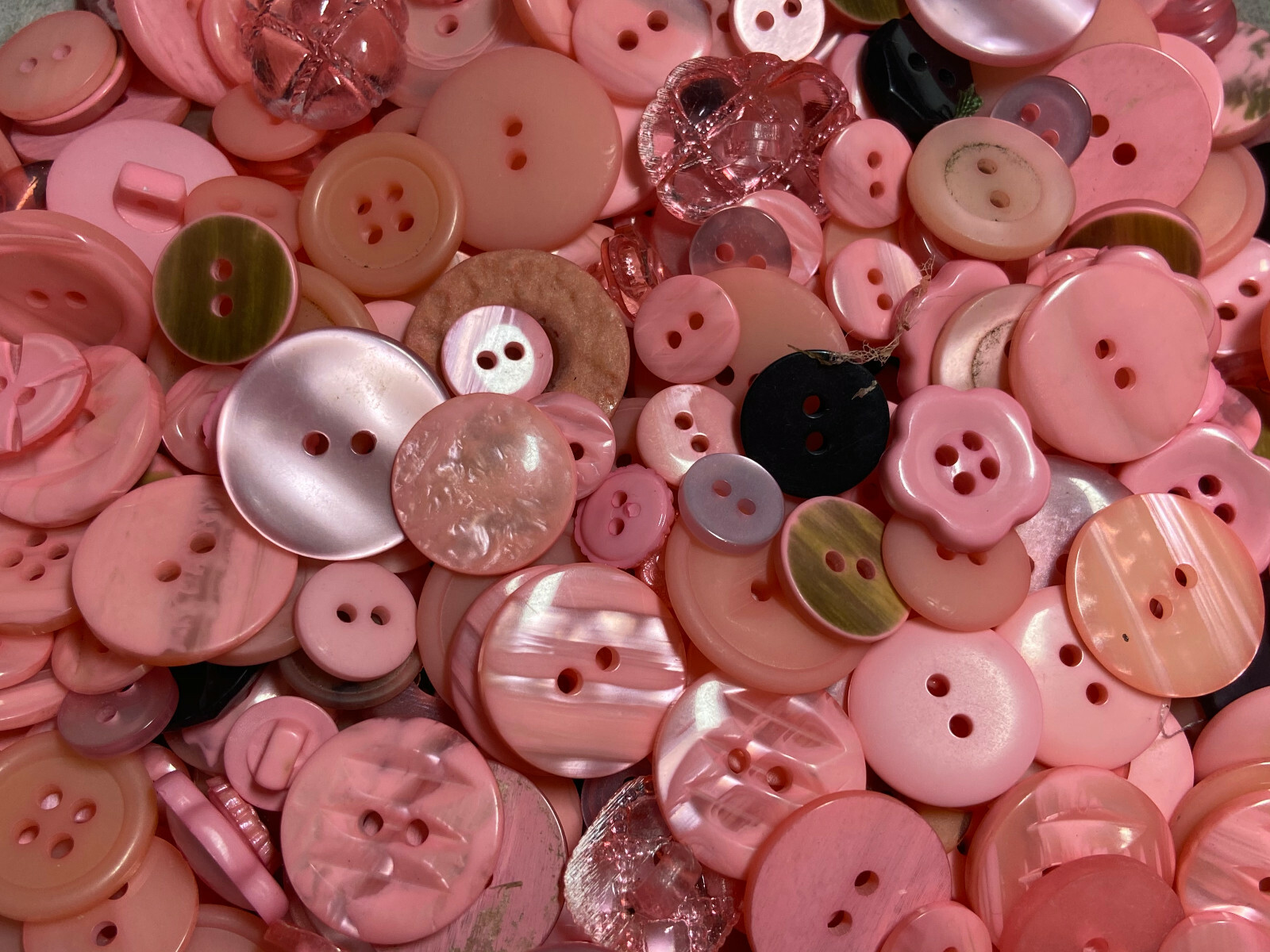 Incredible Mixed Lot Of Dyed PINK Premium Buttons All Sizes For Embellishments