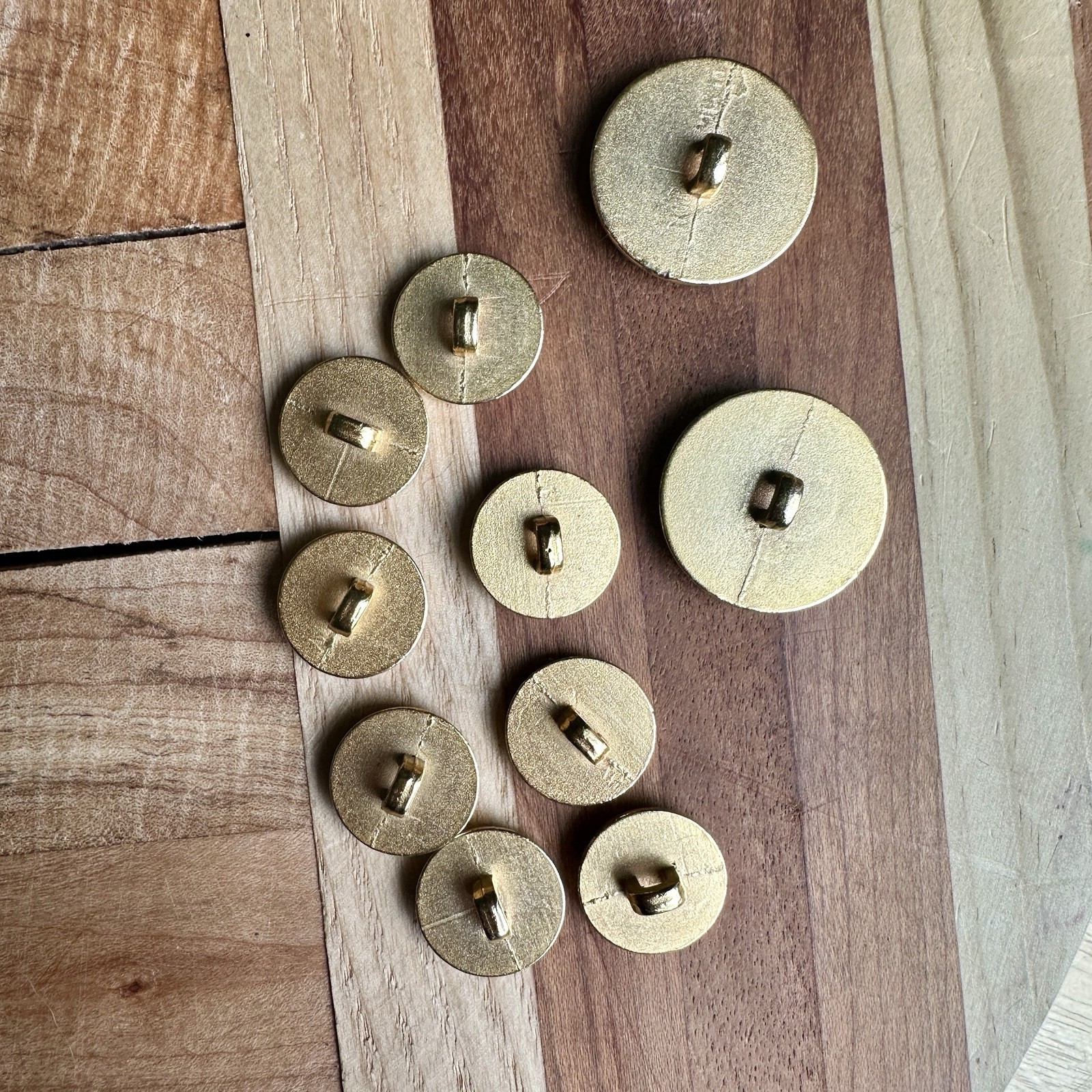 Talbots Replacement Buttons For Blazer Jacket Logo Crest Gold tone Set of 10