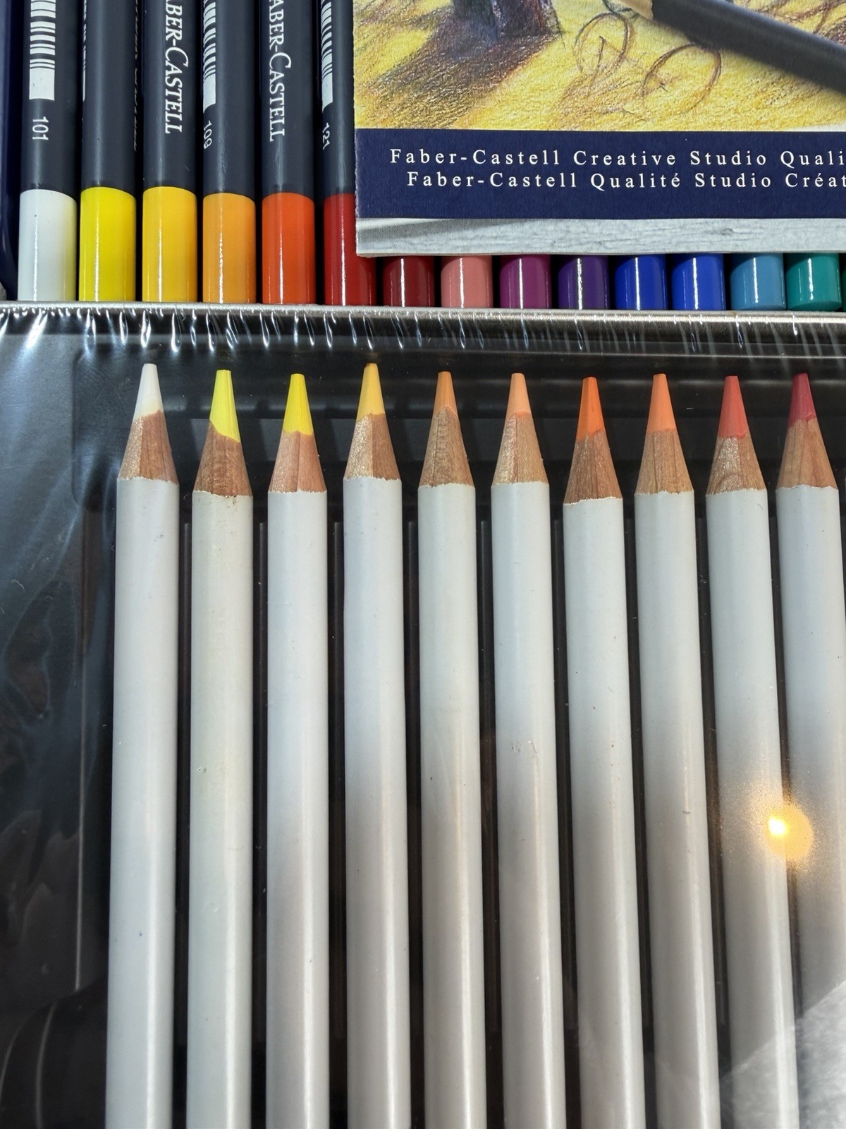 Lot of 2 Winsor & Newton & Faber-Castell Goldfaber 24 Colored Pencils Set Tins⁠