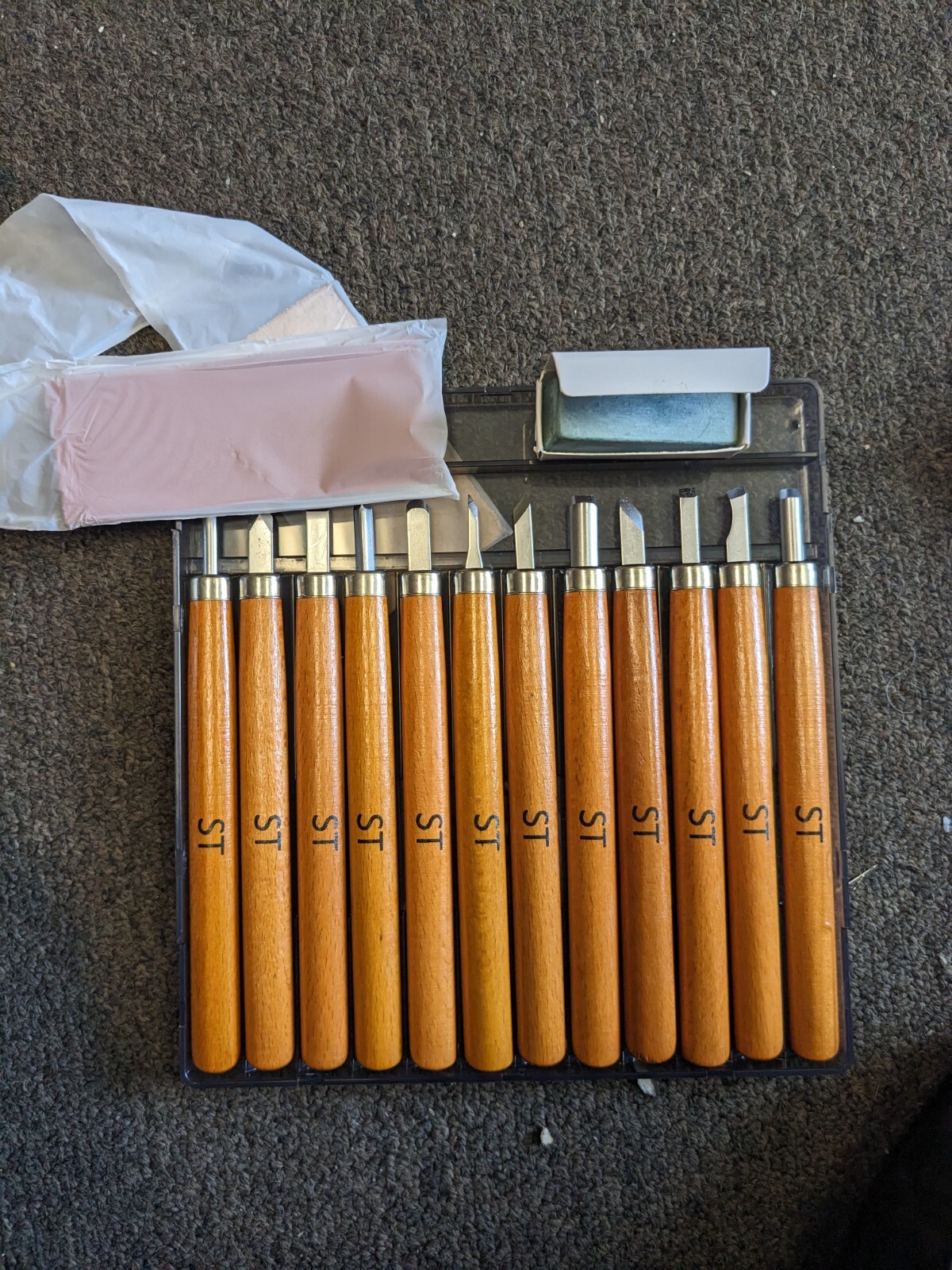 Wood Carving Tools 15pc Wood Carving Kit, Large 6 1/2″ Wood Handles.