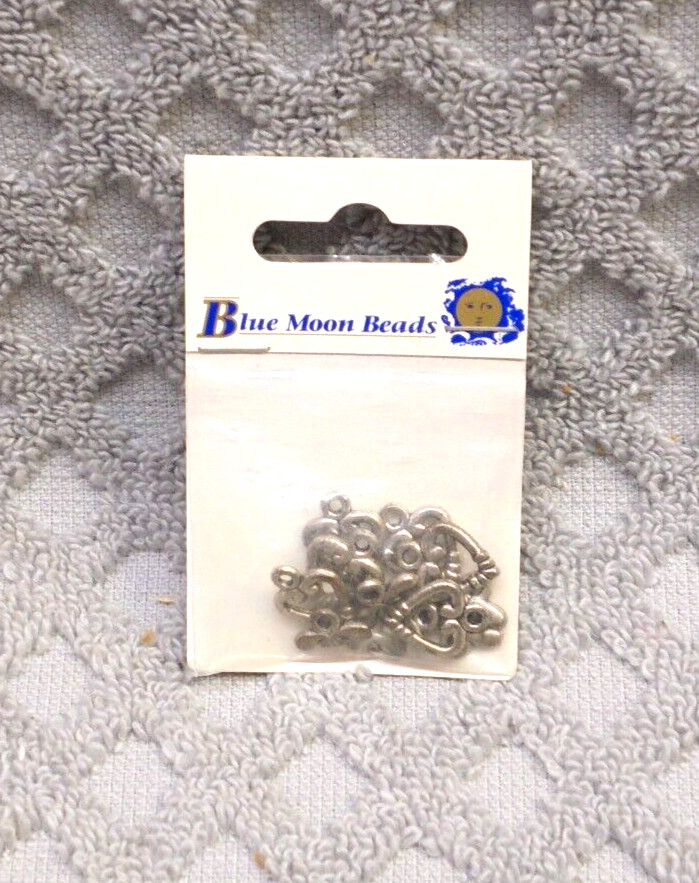 Heart Metal Beads Jewelry Pendant Craft 6 pcs.