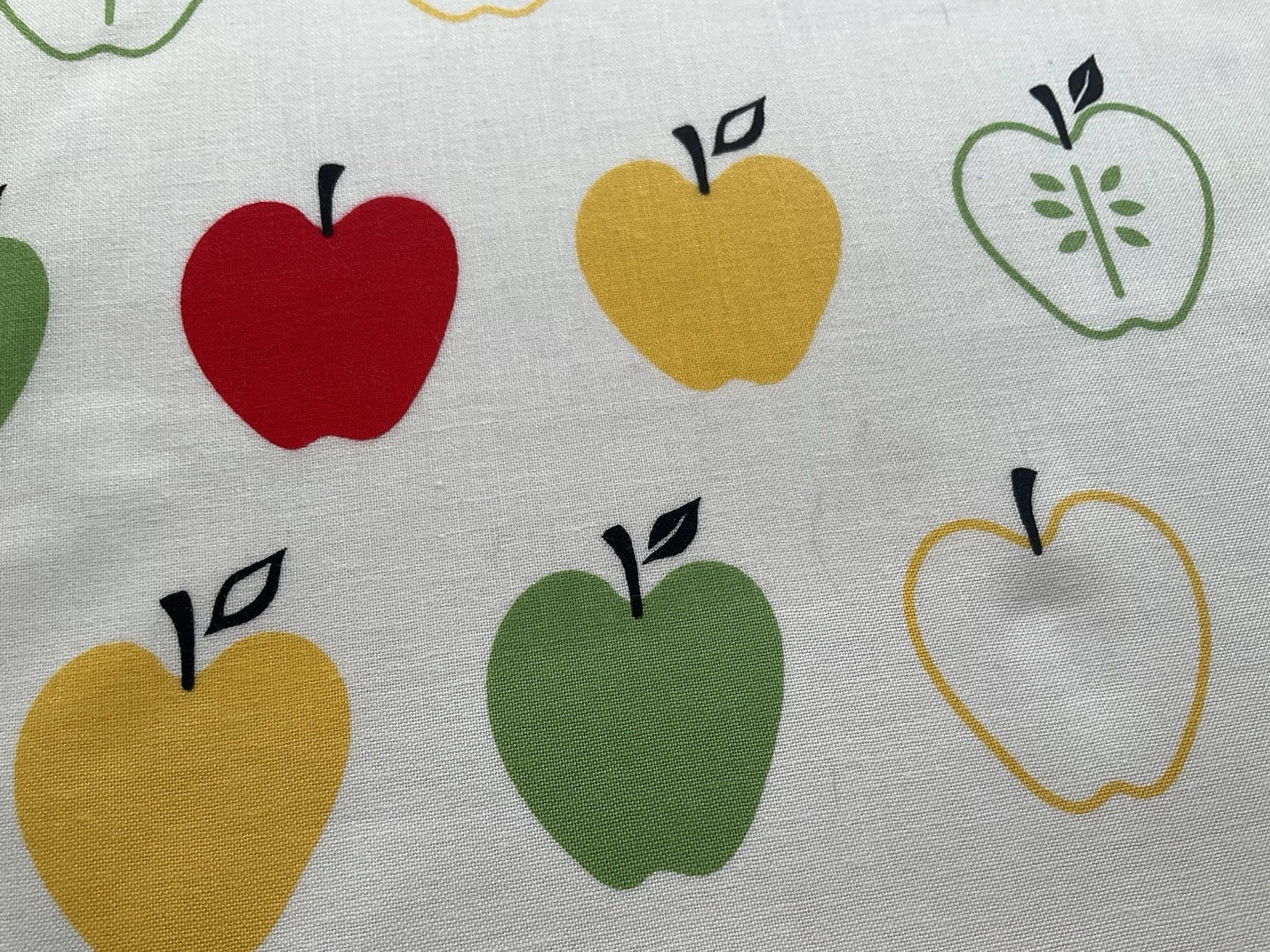 Fabric Cute Green Apple Red Apple 43”x 37”By Robert Kaufman 972