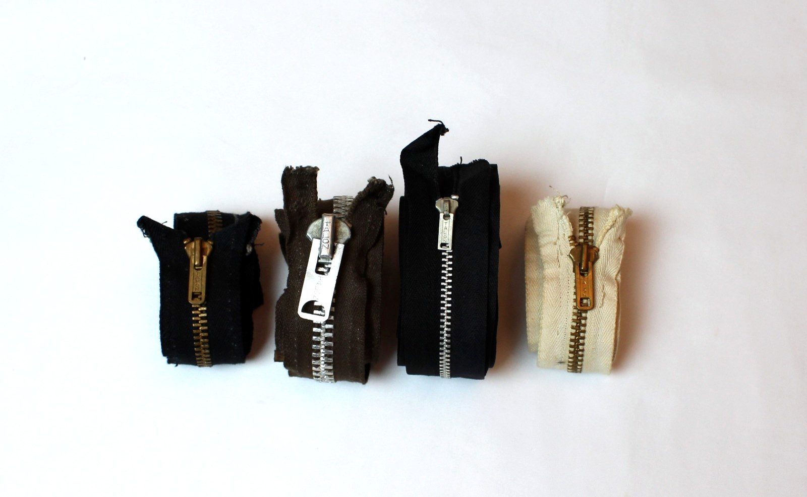 Vintage 1950s/50s Heavy Duty Open End Talon Zipper Lot 1960s/60s Brass 78″