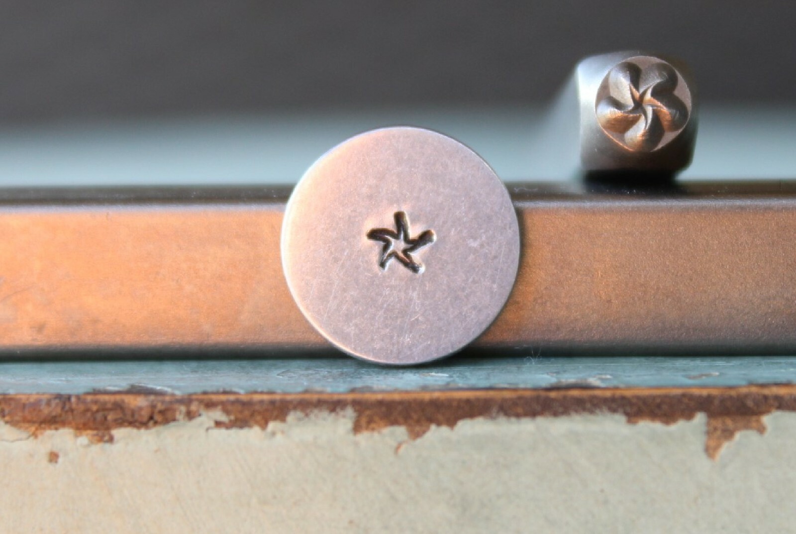 SUPPLY GUY 3mm Funky Star Metal Punch Design Stamp SGCH-495