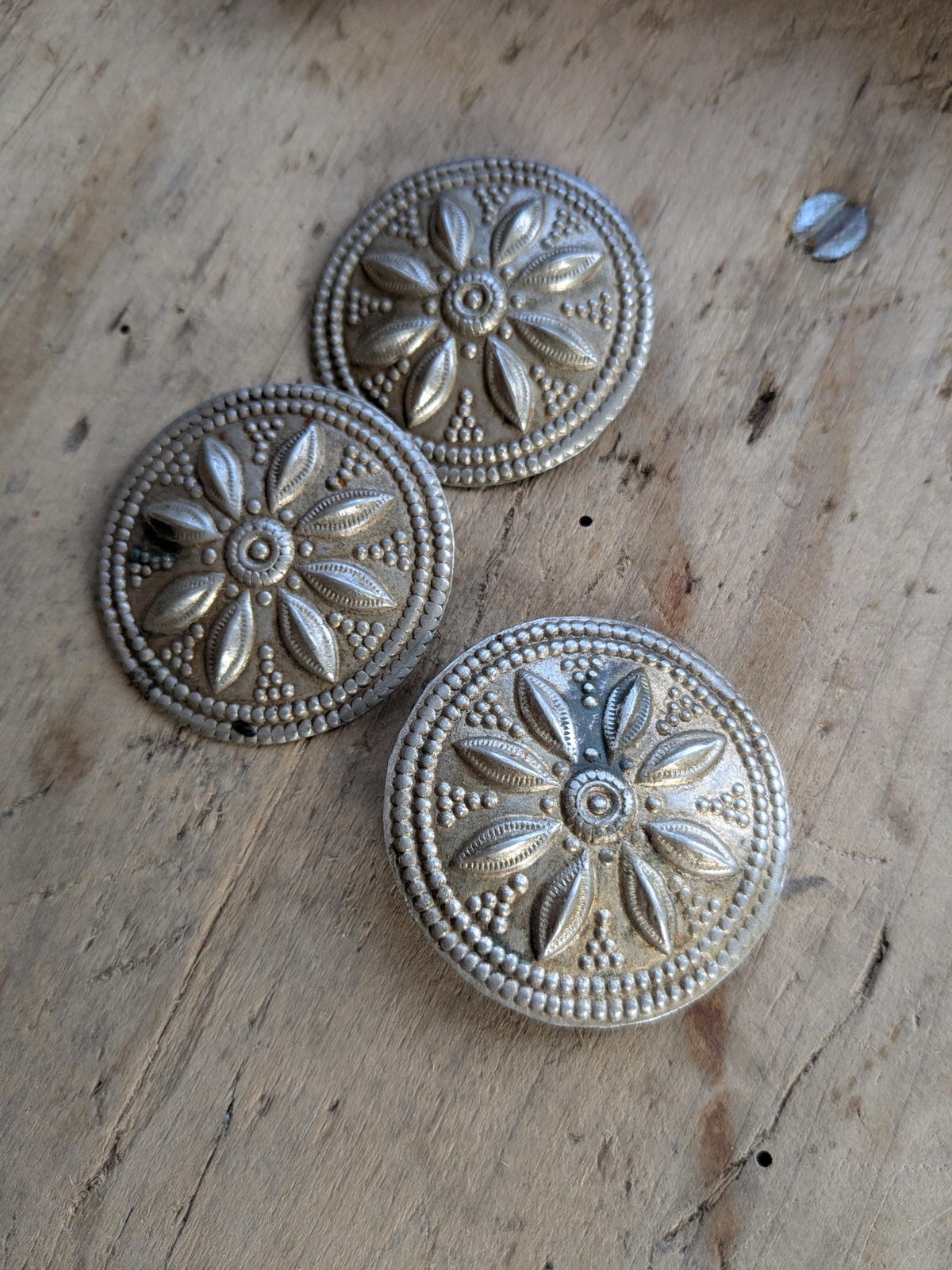 Vintage Flower Buttons Trio of Waziri Pakistan Tribal Notions 50mm Big (19511)